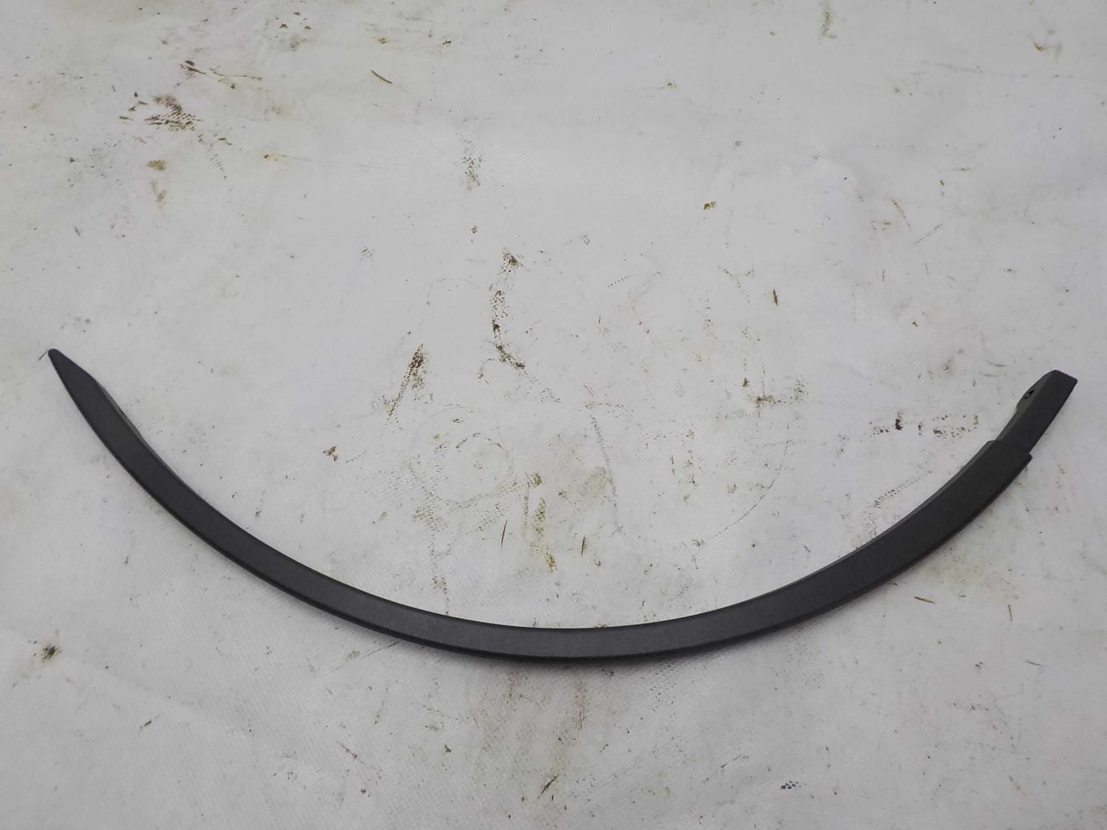 Накладка на крыло Renault Sandero I (2009—2014) Зад Право