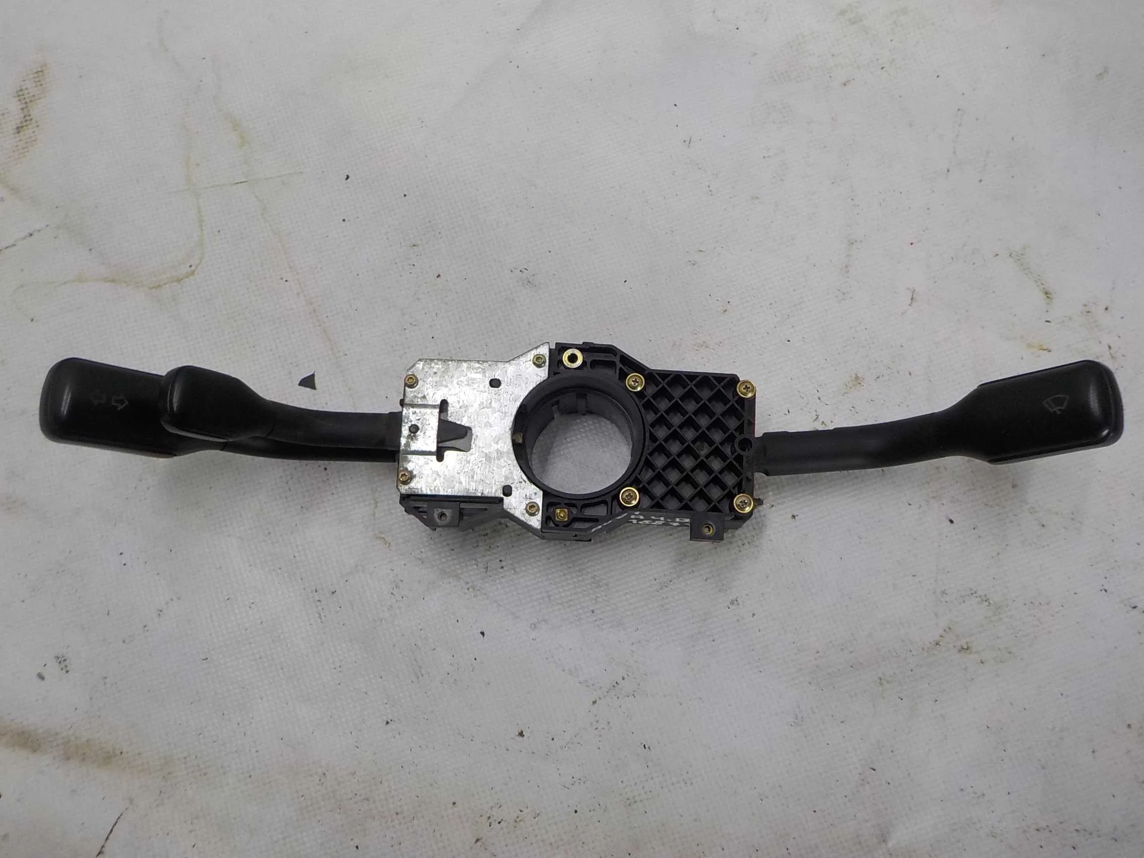 подрулевой переключатель Volkswagen Passat B5 рестайлинг (2000—2005)