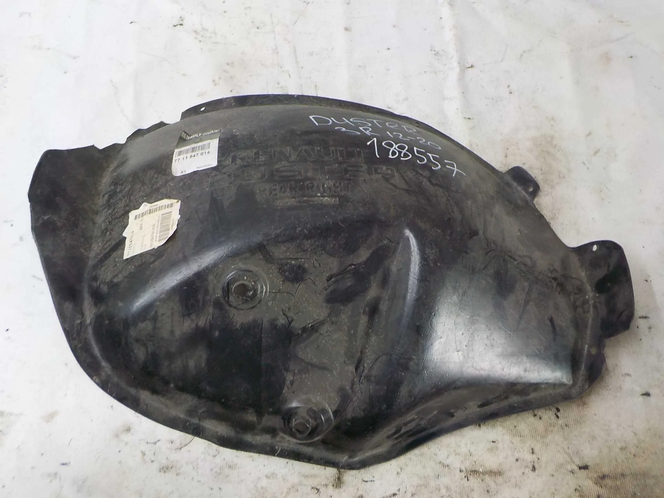 Подкрылок Renault Duster I (2010—2015) Зад Право