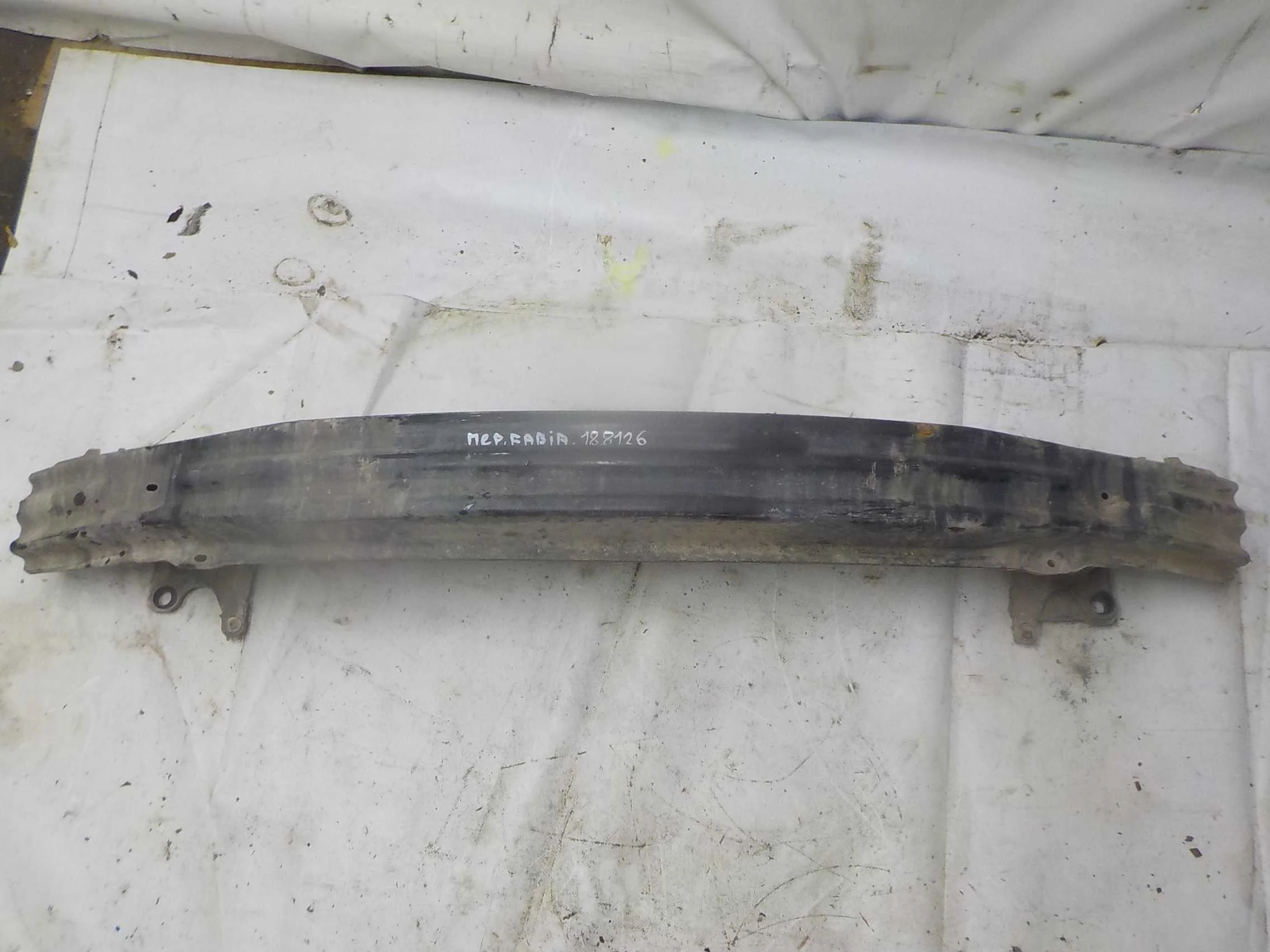 Усилитель бампера Skoda Fabia I (1999—2004) Перед