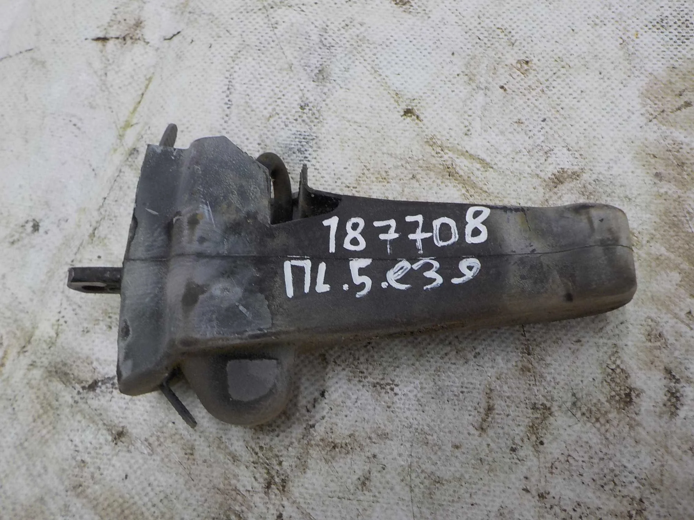 Ограничитель двери BMW 5 серия E39 (1995—2000)