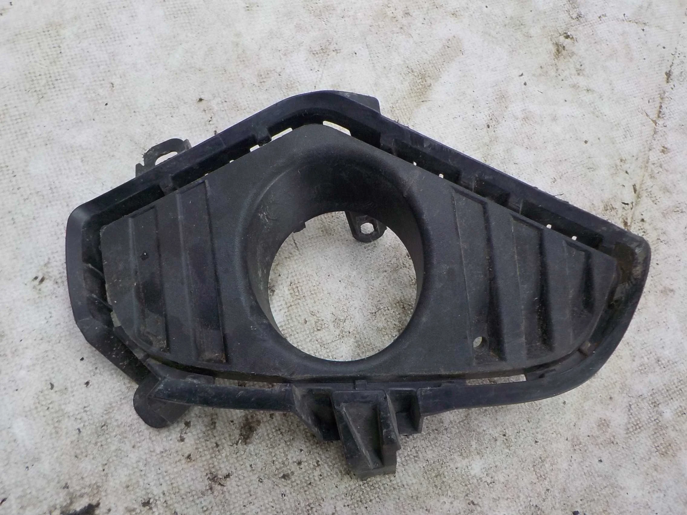 накладка на бампер Toyota RAV4 V (2018—2026)