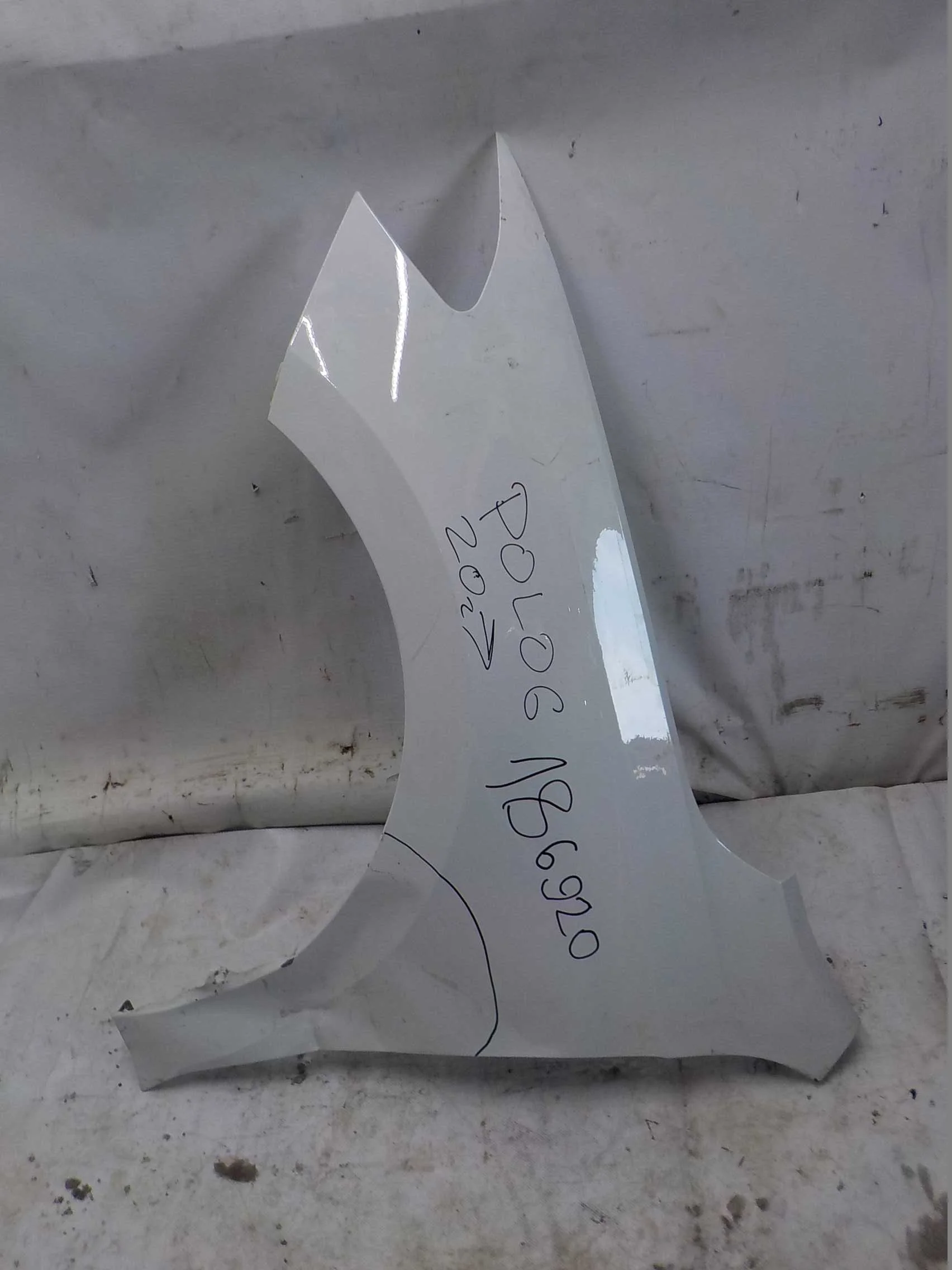 Крыло Volkswagen Polo VI (2020—2023) Перед Лево