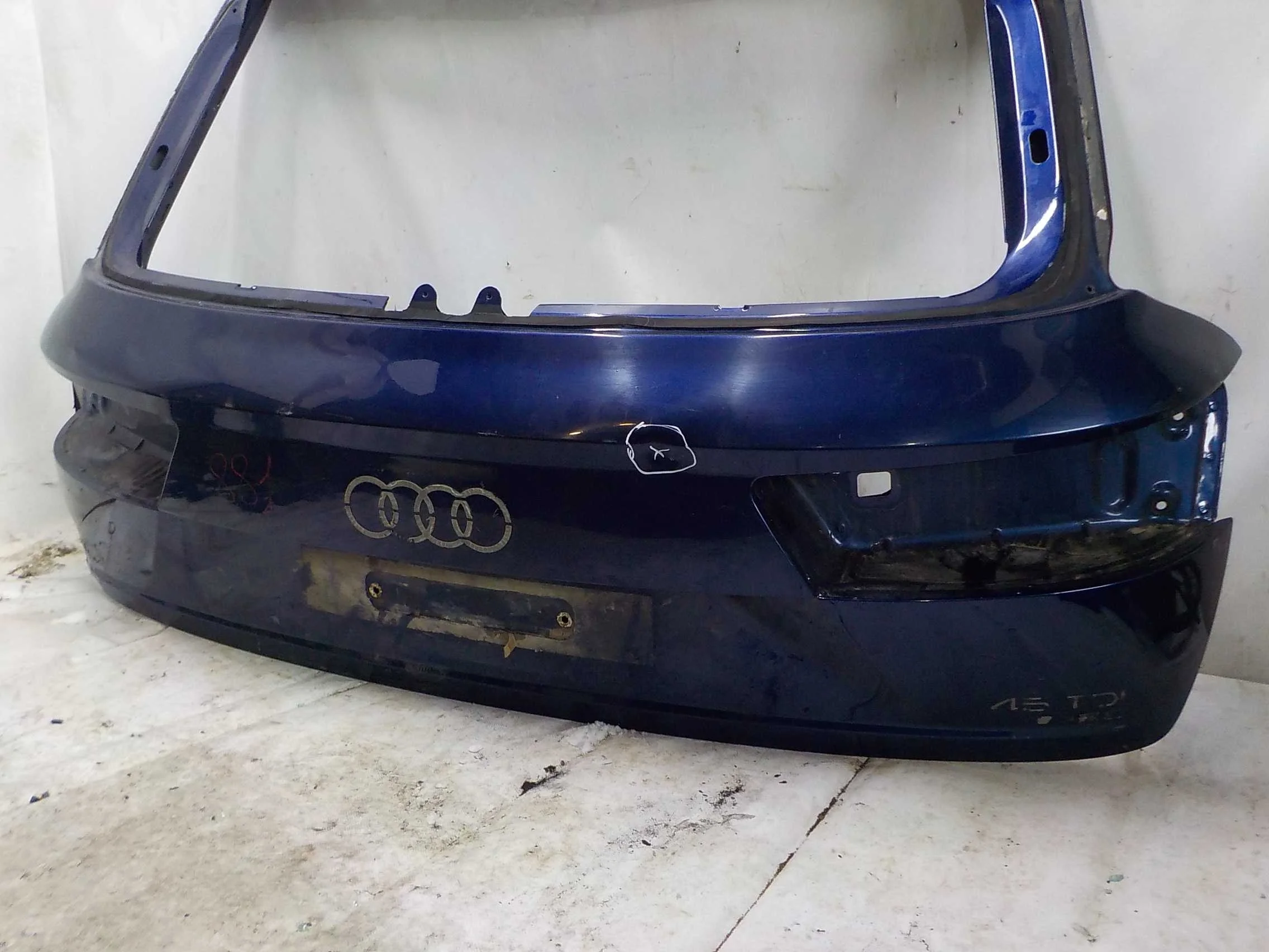 Крышка багажника Audi Q7 4M (2015—2020)