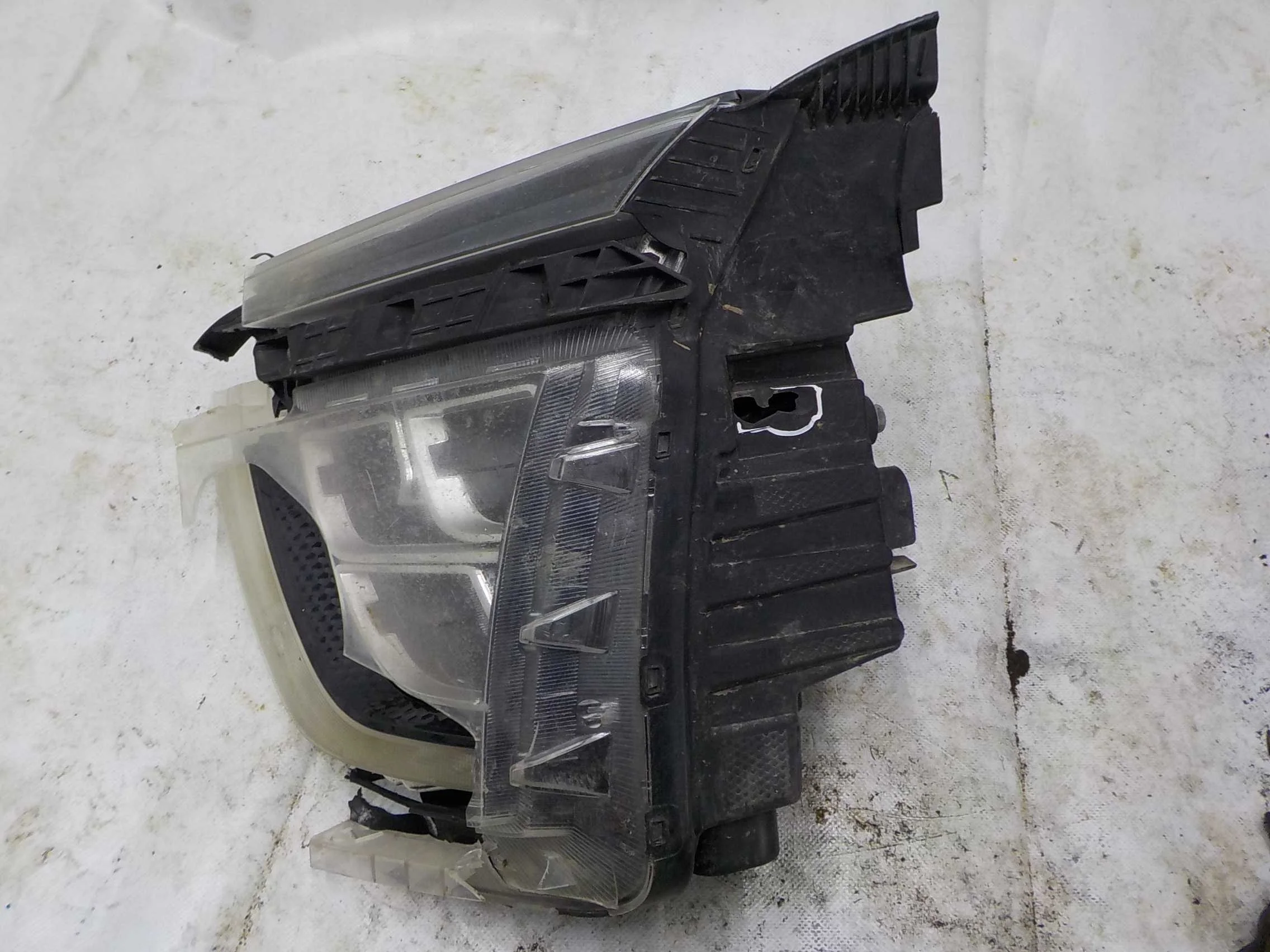 Фара Hyundai Creta I рестайлинг (2020—2021) Лево