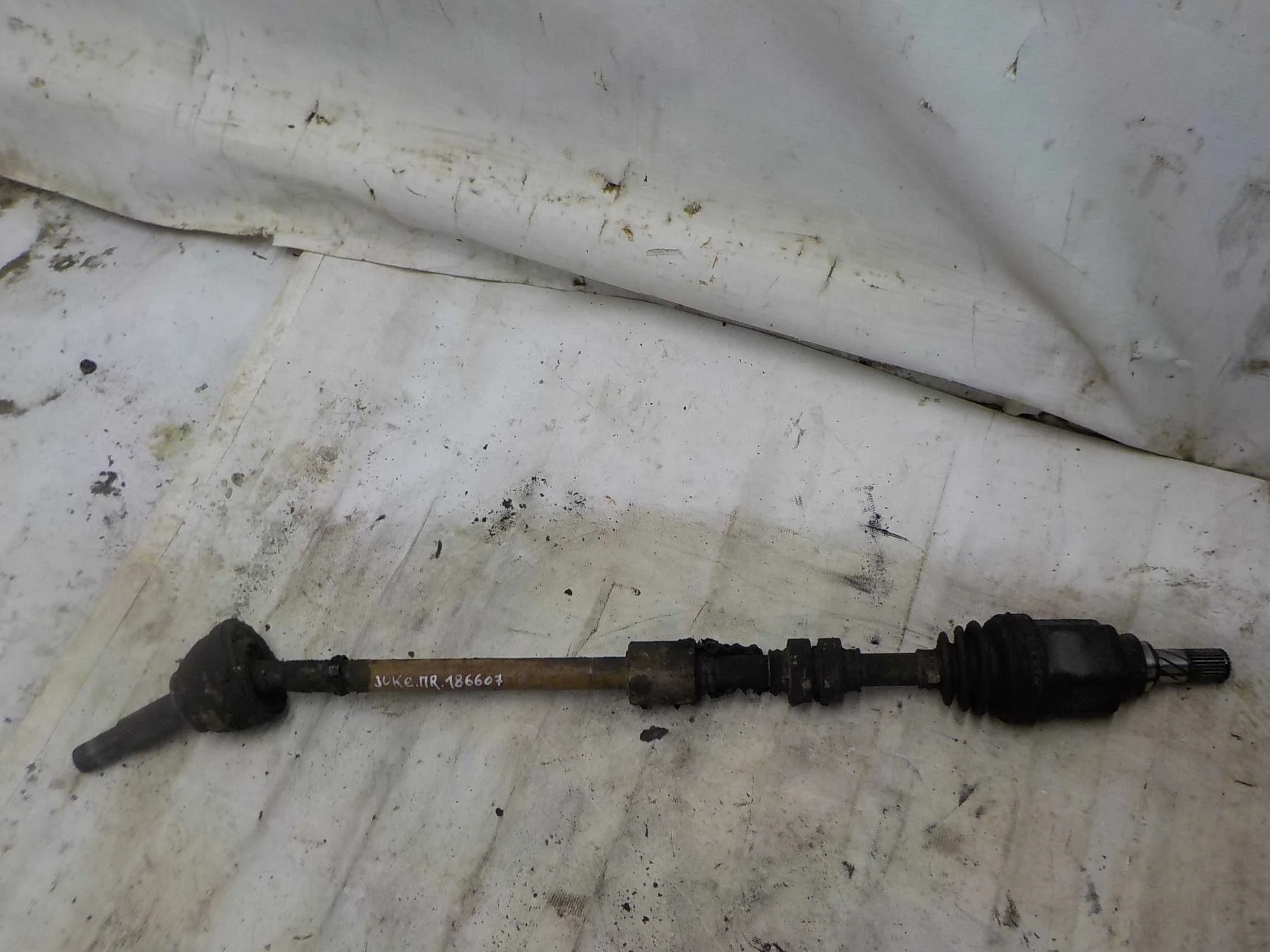 Привод Nissan Juke I (2010—2014) Перед Право