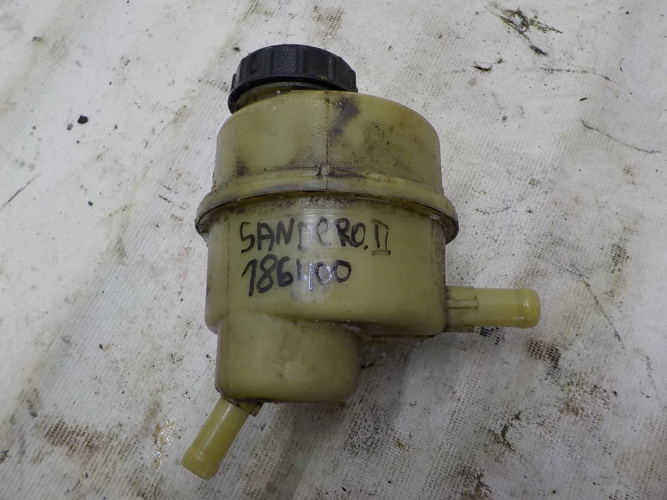 Бачок гидроусилителя Renault Logan II (2012—2018)