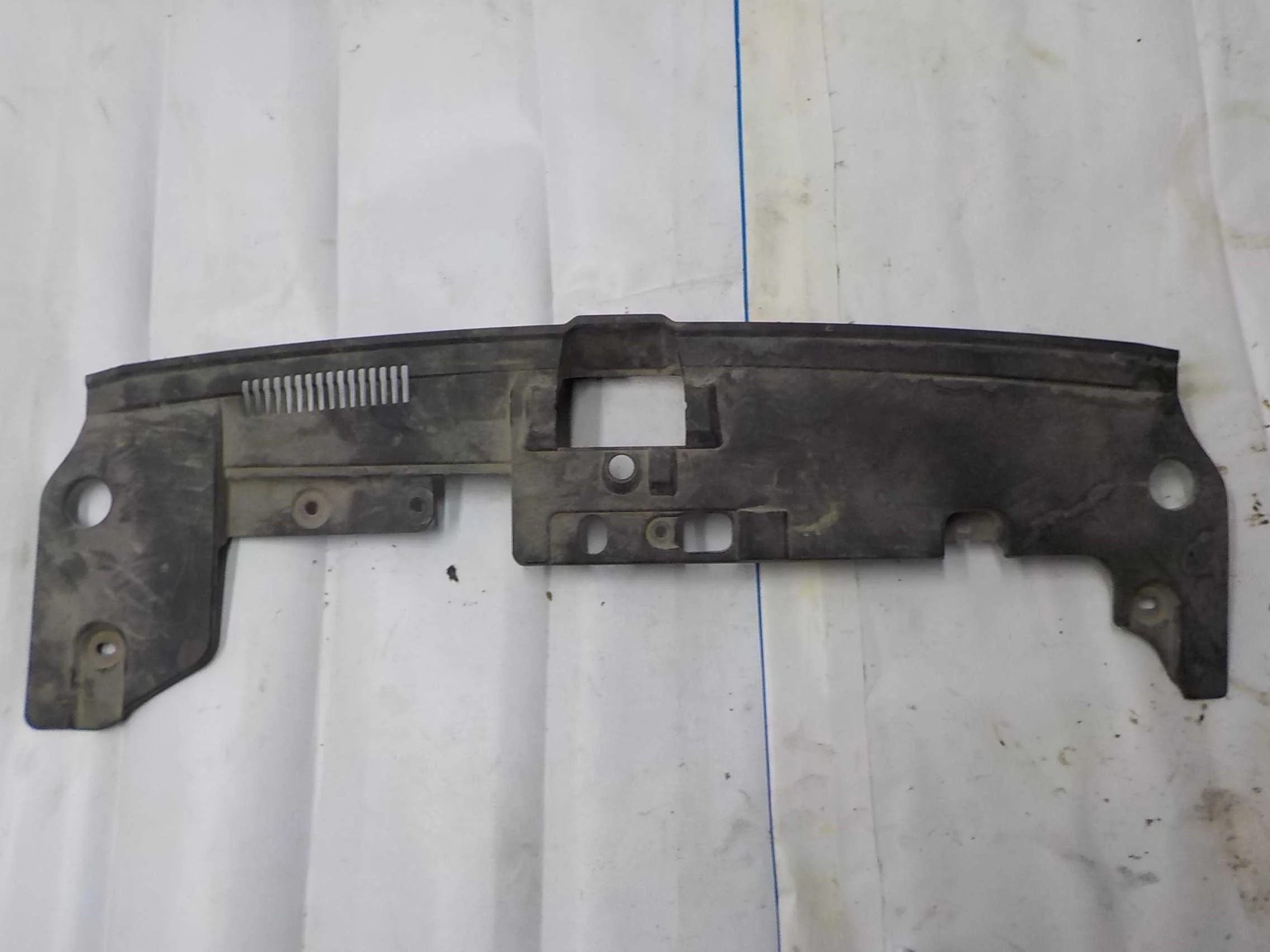 накладка на телевизор Mitsubishi Lancer X (2007—2010)