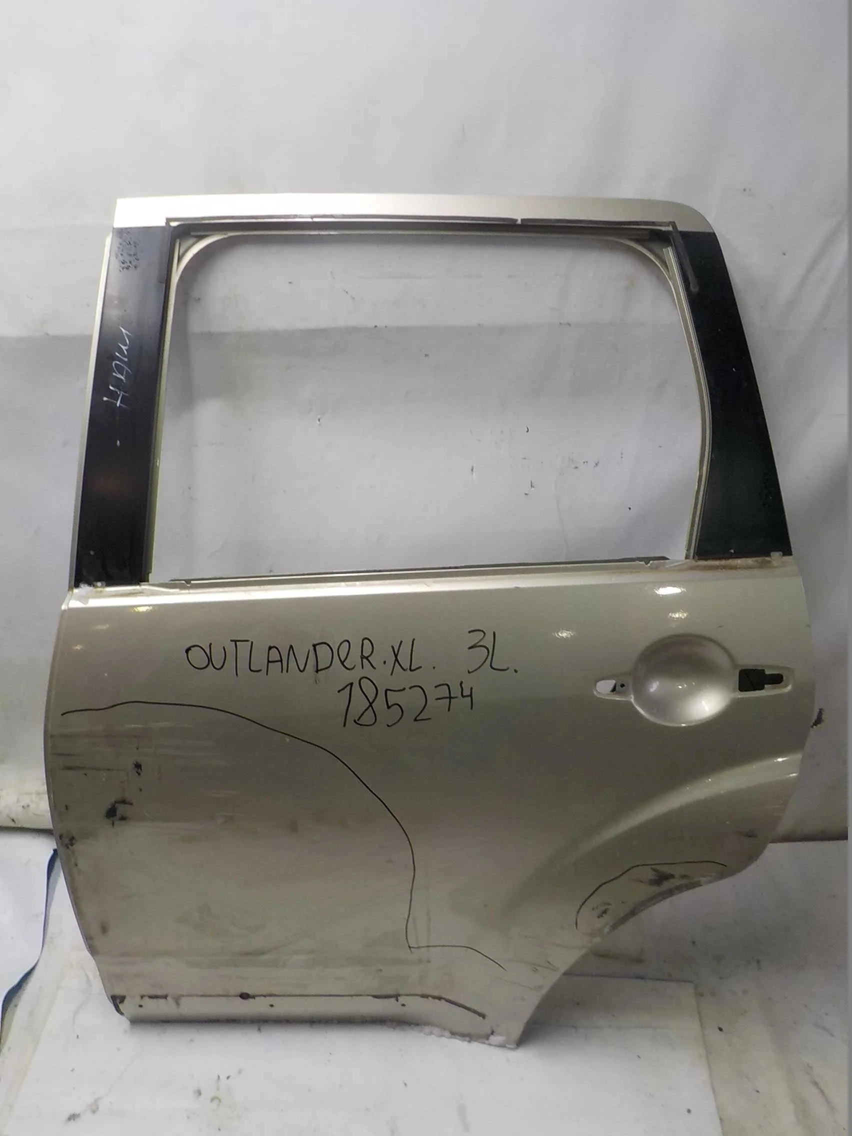 Дверь Mitsubishi Outlander II (2005—2009) Зад Лево