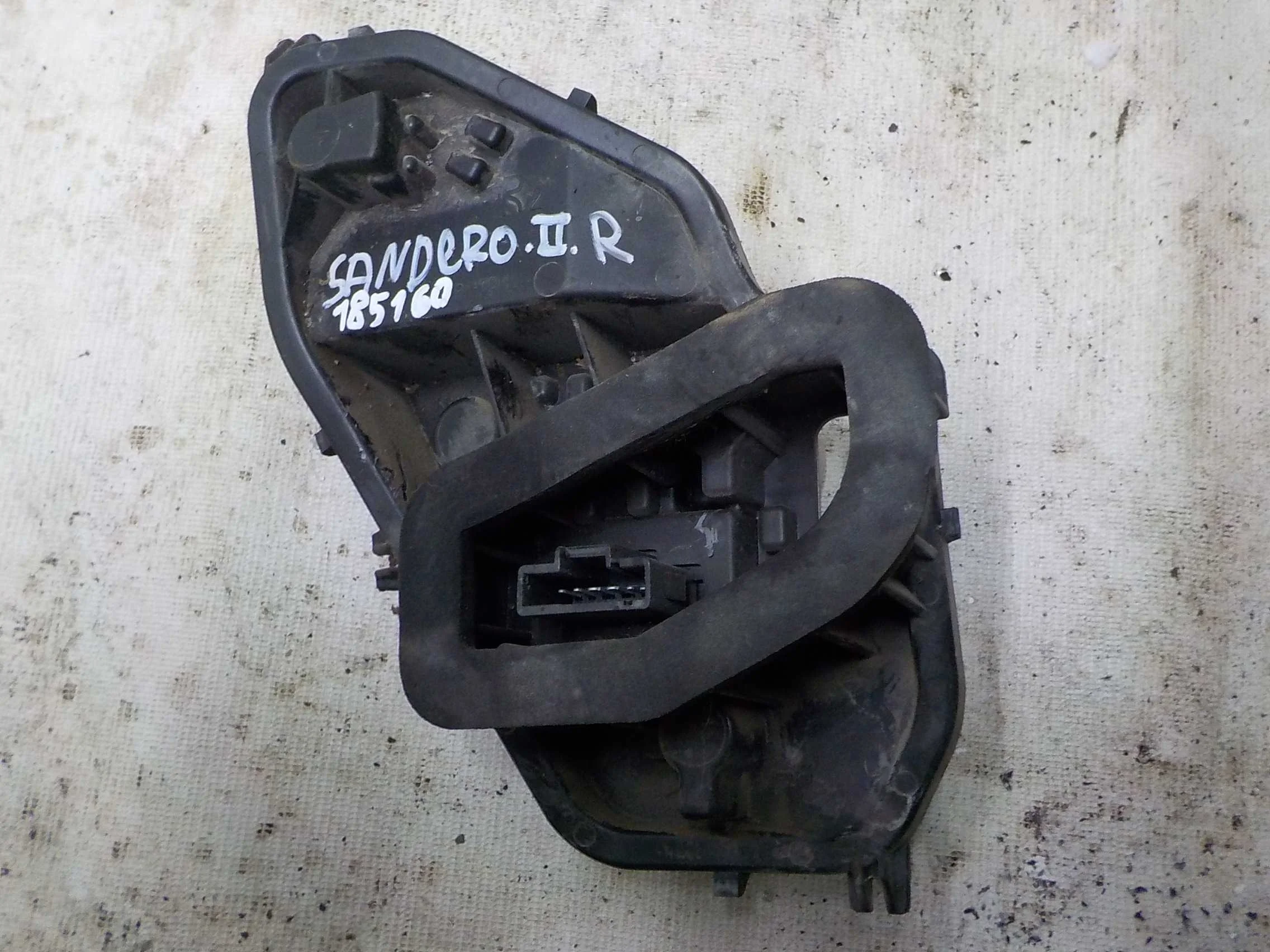 плата фонаря Renault Sandero II (2013—2018)  Право