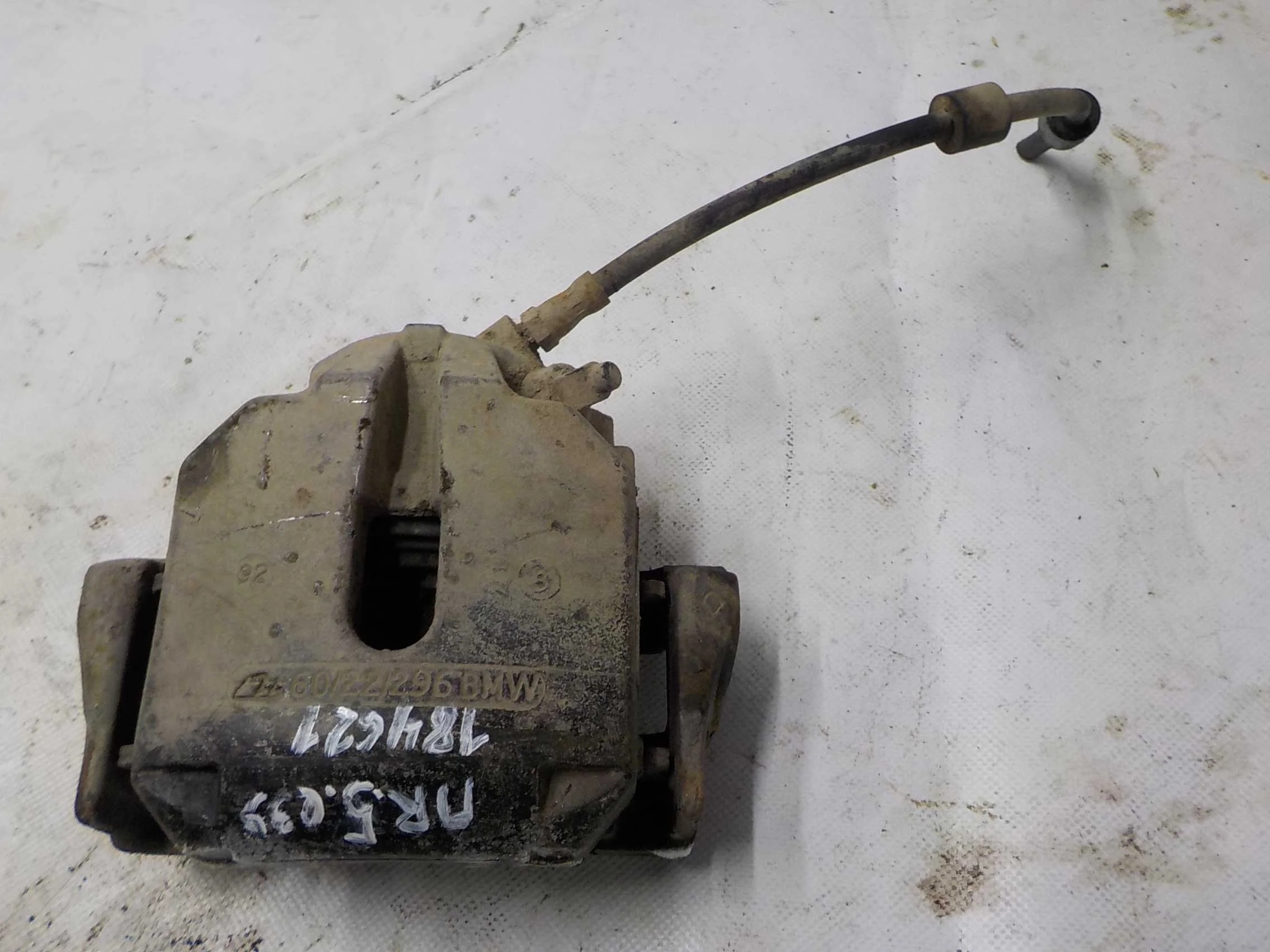 суппорт BMW 5 серия E39 (1995—2000) Перед Право