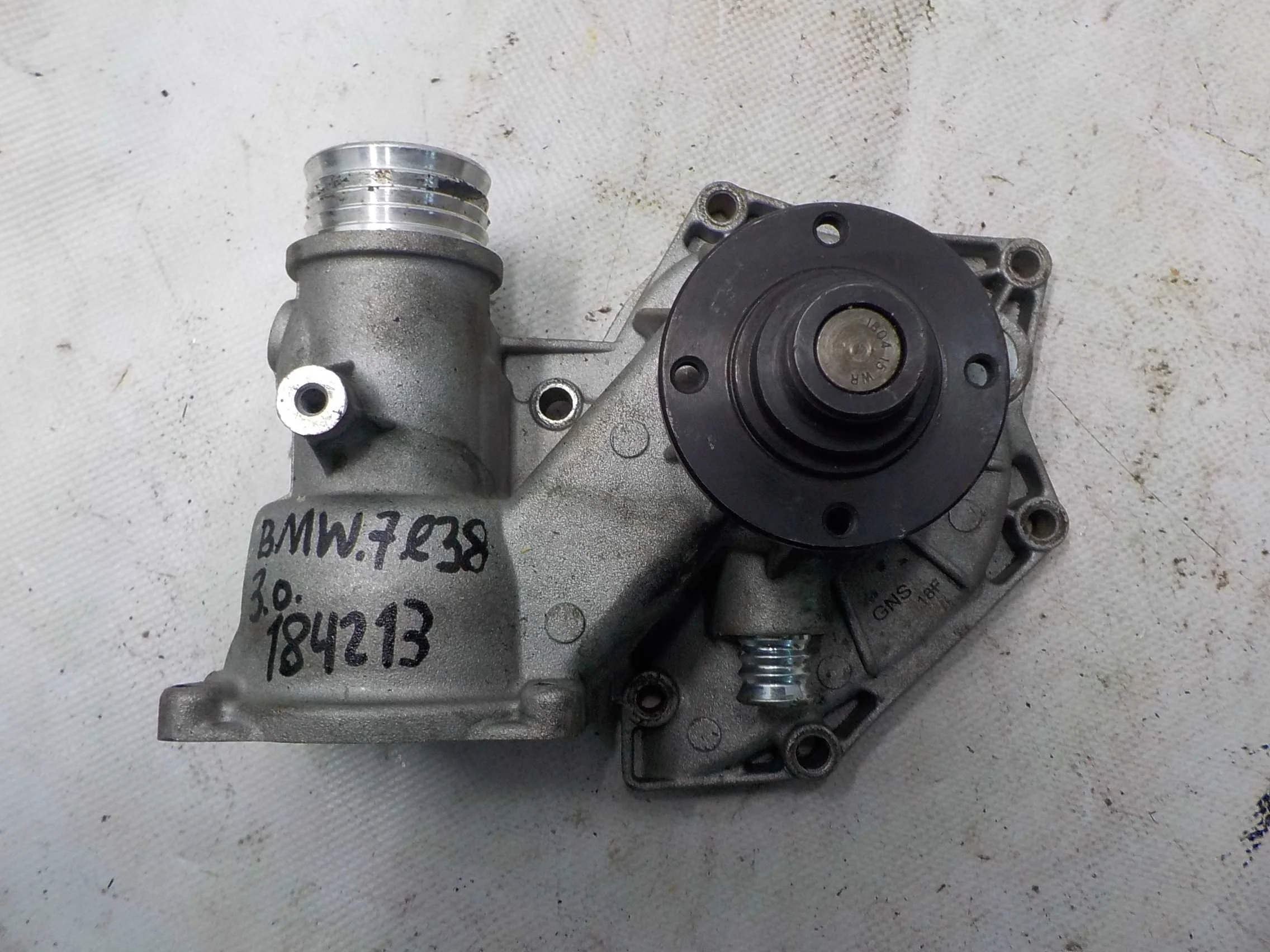 Помпа BMW X5 E53 (1999—2003)