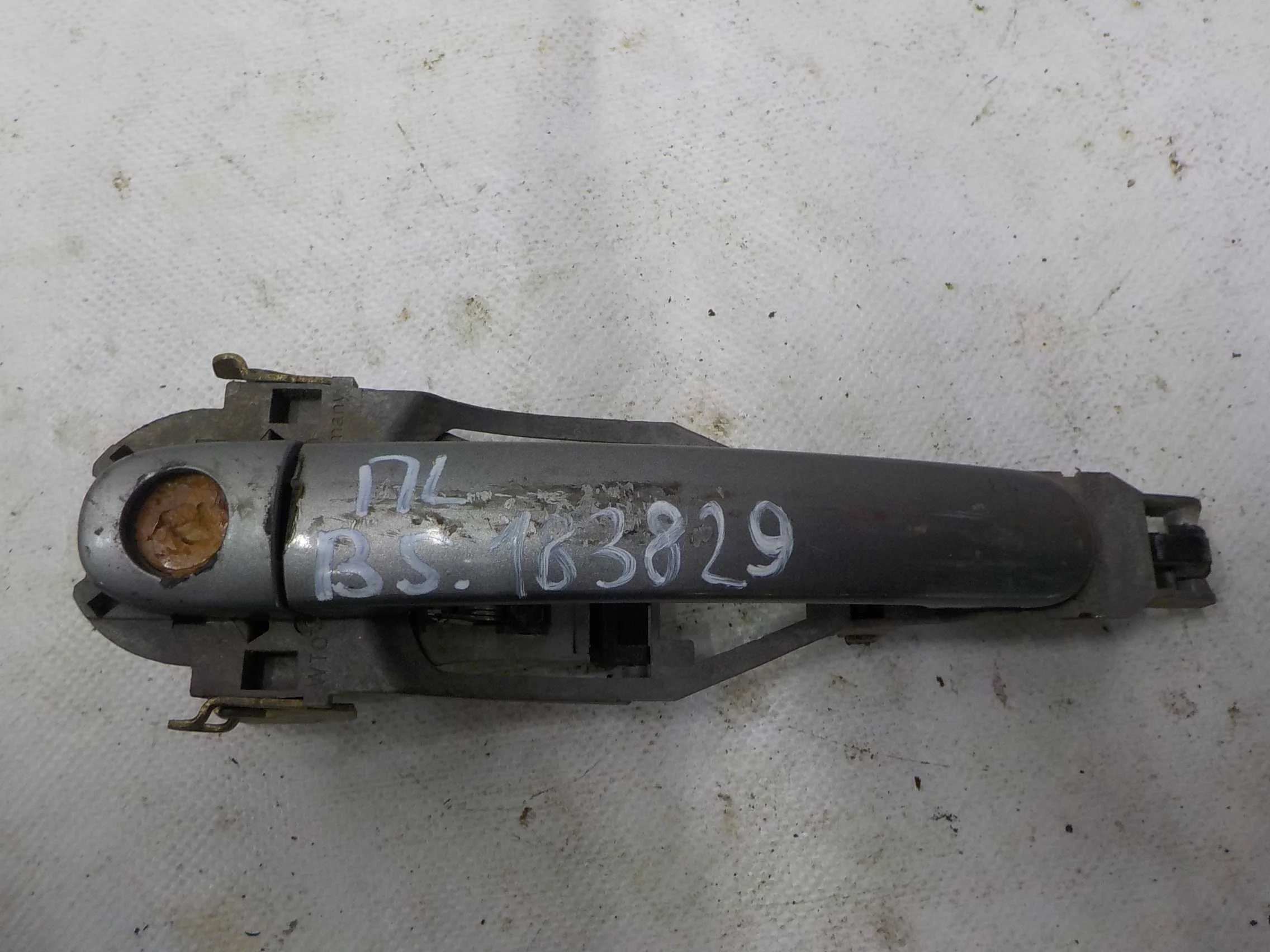 ручка двери внешняя Volkswagen Passat CC B6 рестайлинг (2012—2017) Перед Лево