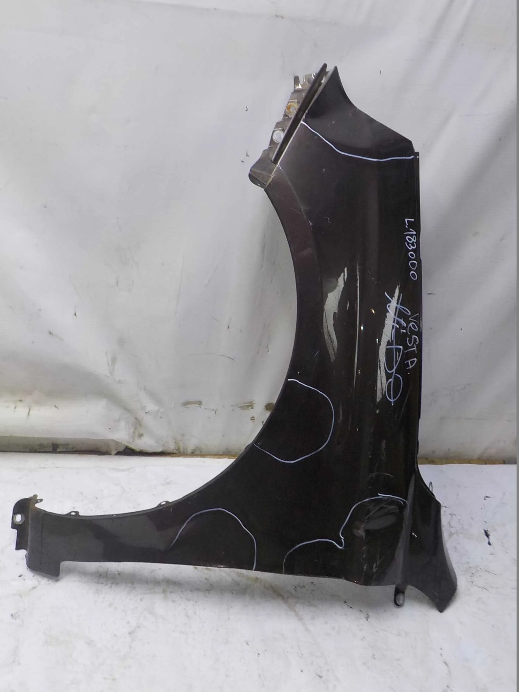 Крыло ВАЗ (LADA) Vesta I (2015—2023) Перед Лево