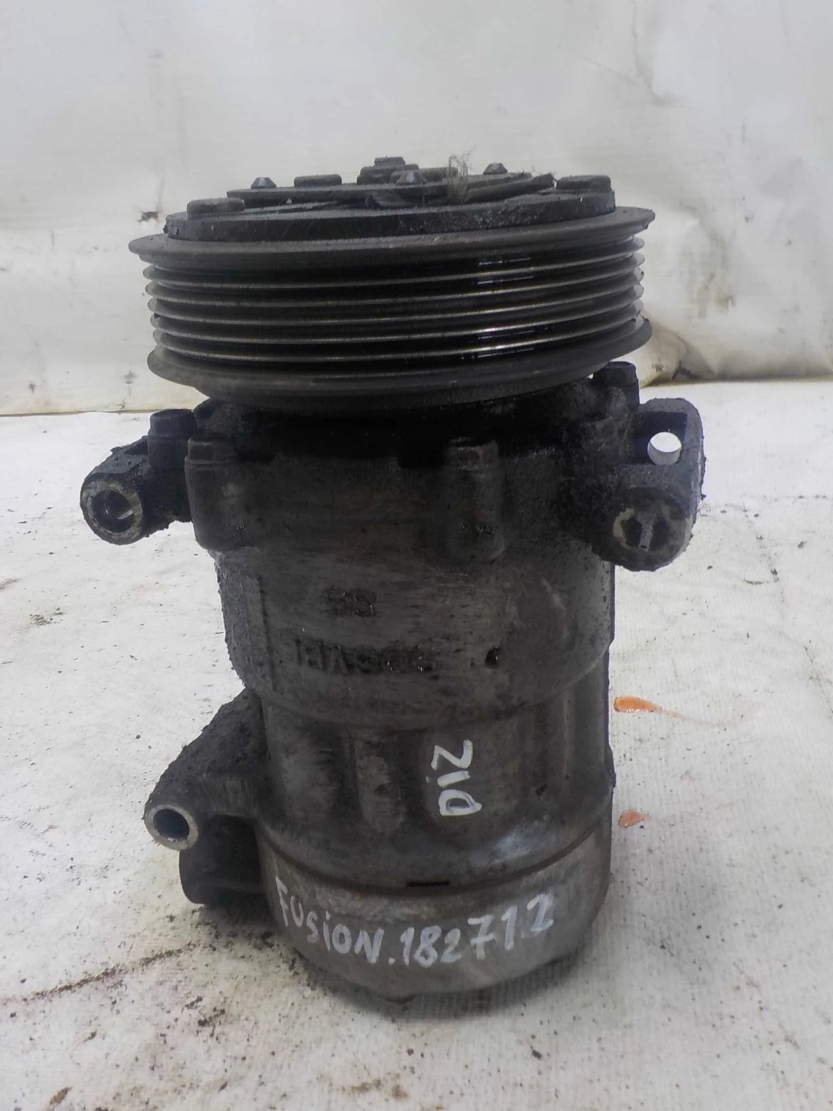 Компрессор кондиционера Ford Fusion I рестайлинг (2005—2012)