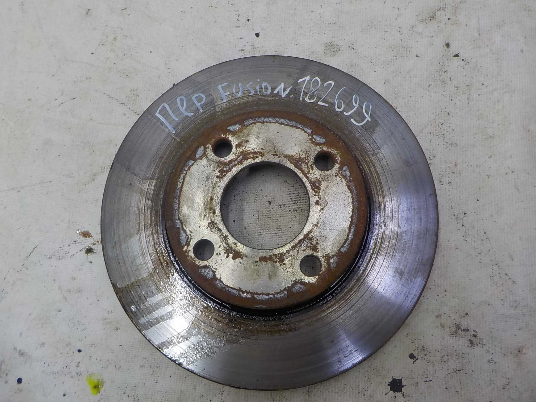 тормозной диск Mercedes-Benz Vito W639 (2003—2010) Перед