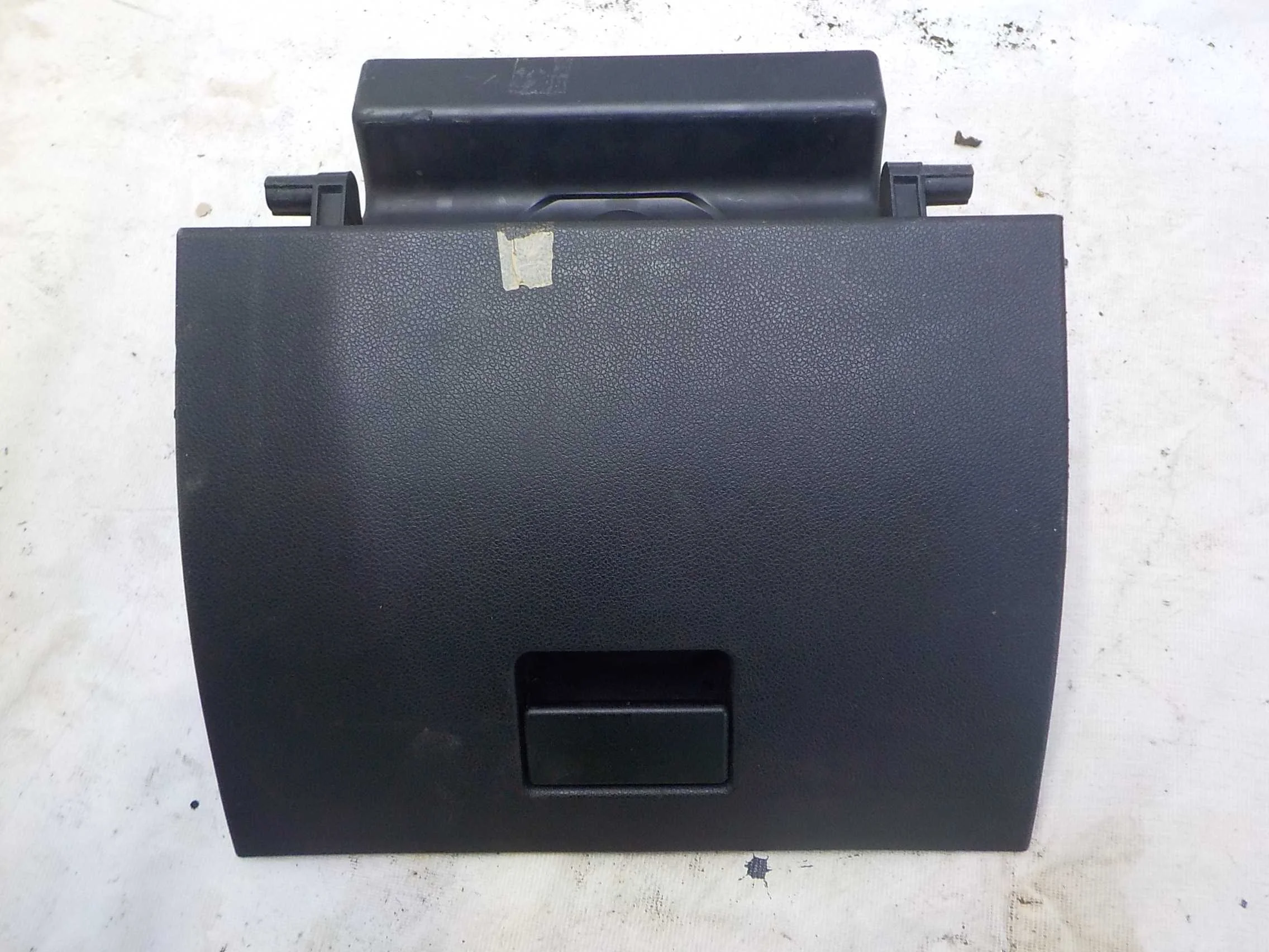 Бардачок Ford Fusion I рестайлинг (2005—2012)