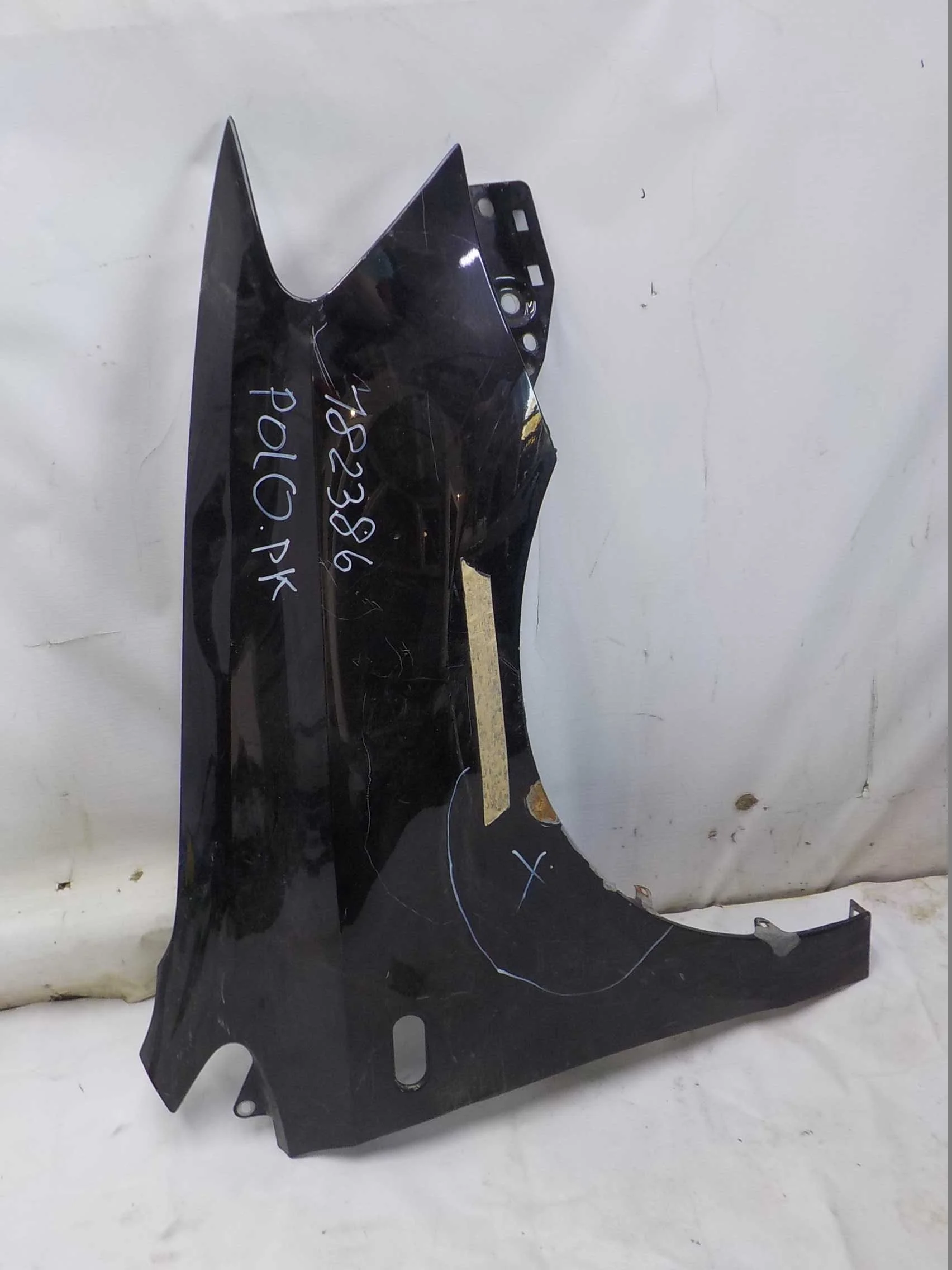 Крыло Volkswagen Polo V (2009—2015)