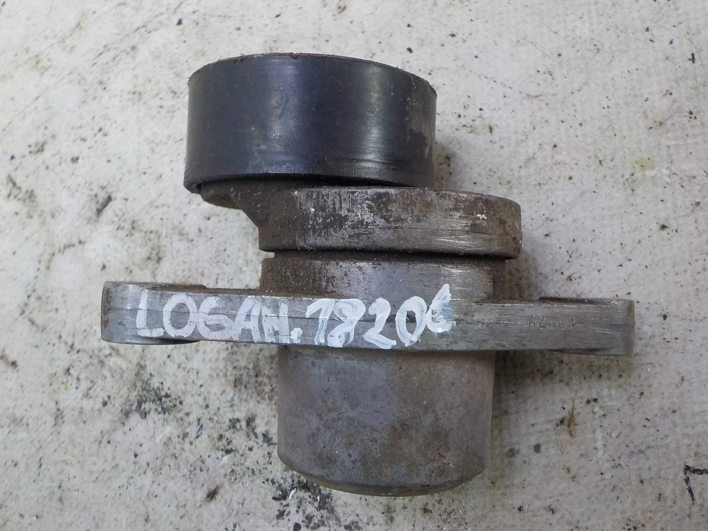 натяжитель ремня генератора Renault Logan II (2012—2018)