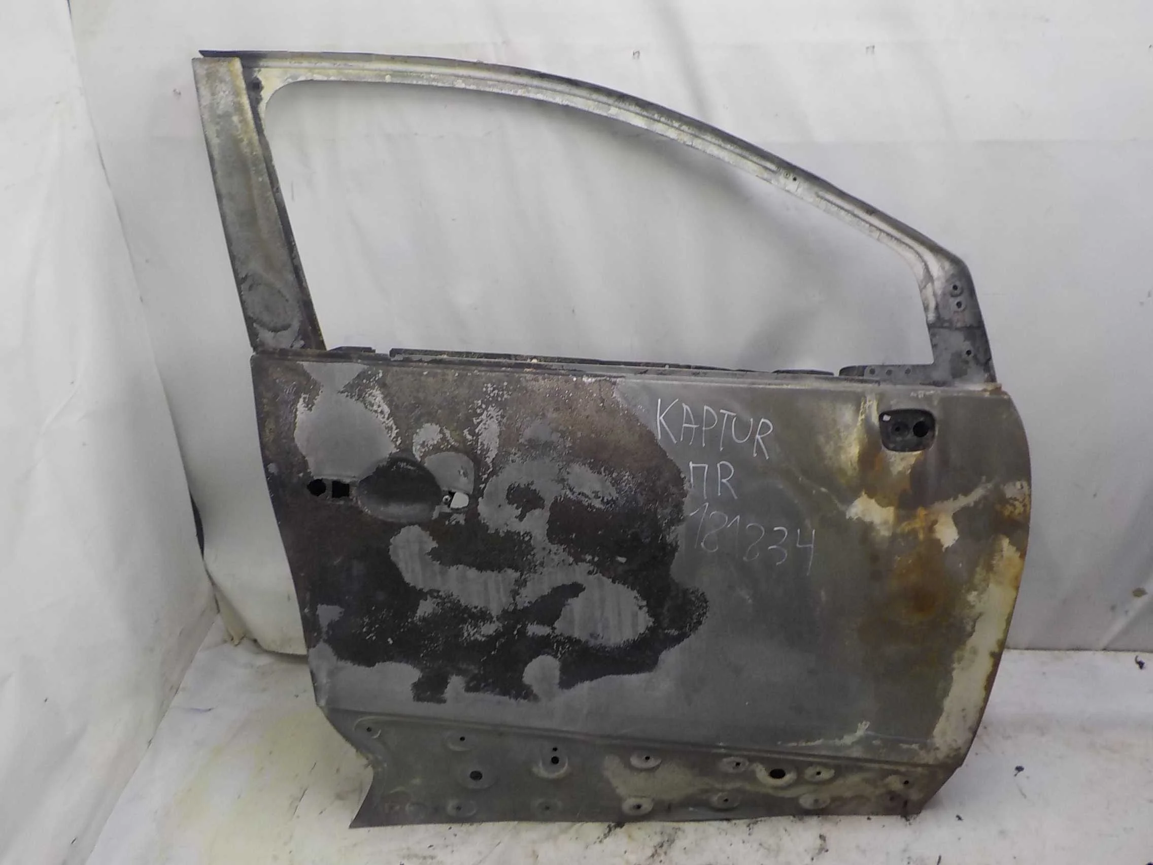 Дверь Renault Kaptur I (2016—2020) Перед Право