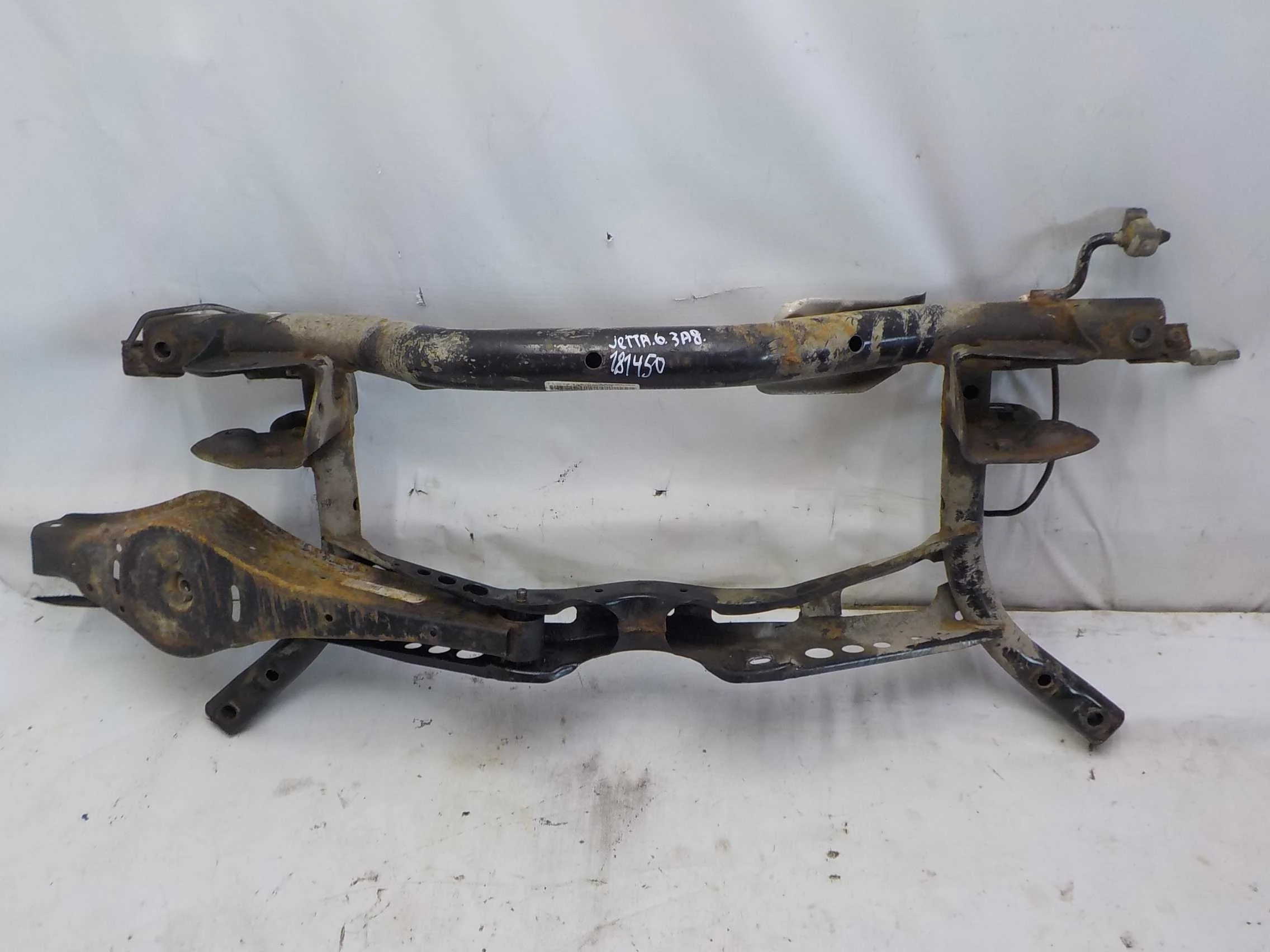 Подрамник Volkswagen Jetta VI (2010—2015)