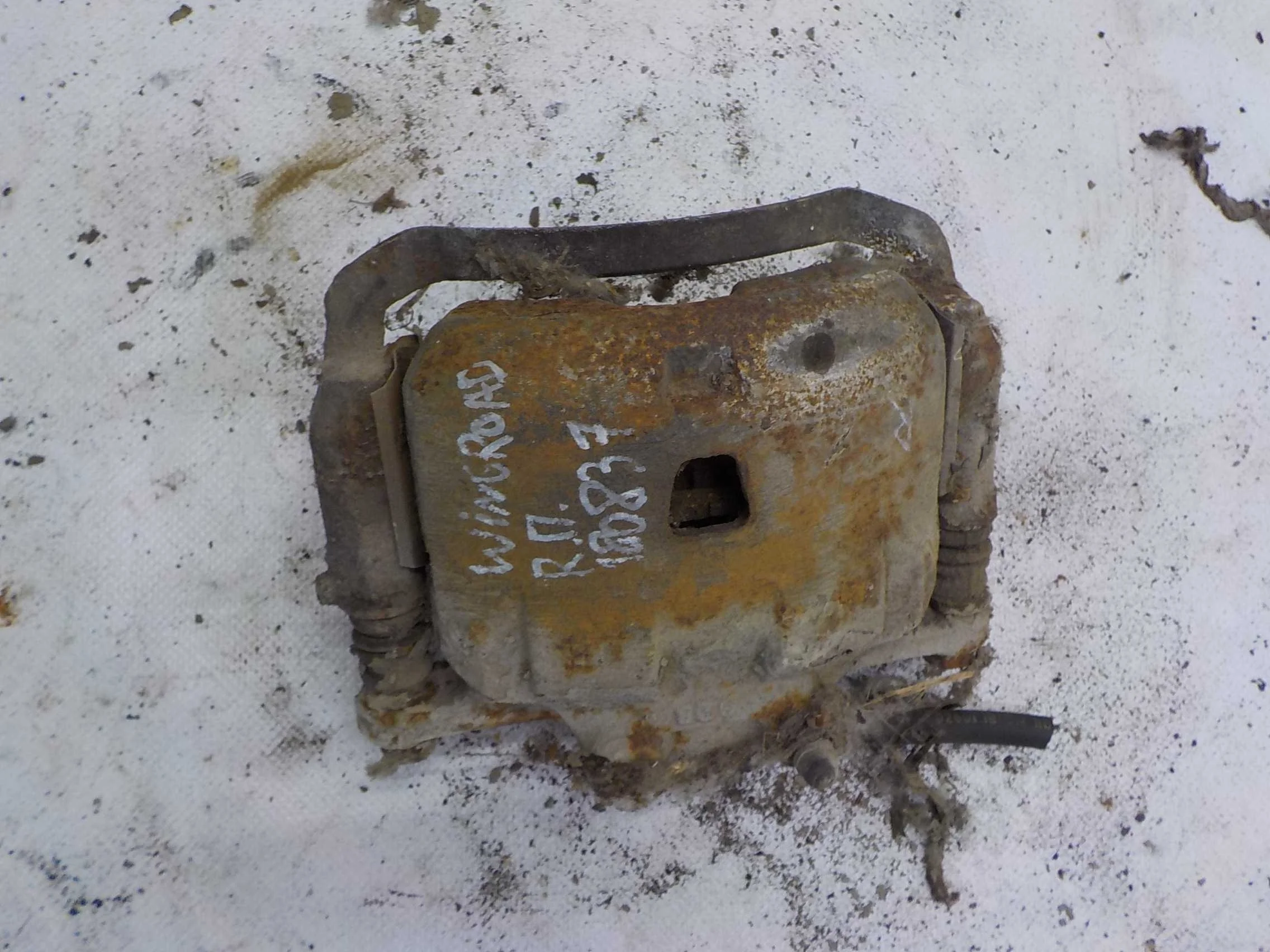 суппорт Nissan AD II (1999—2008) Перед Право