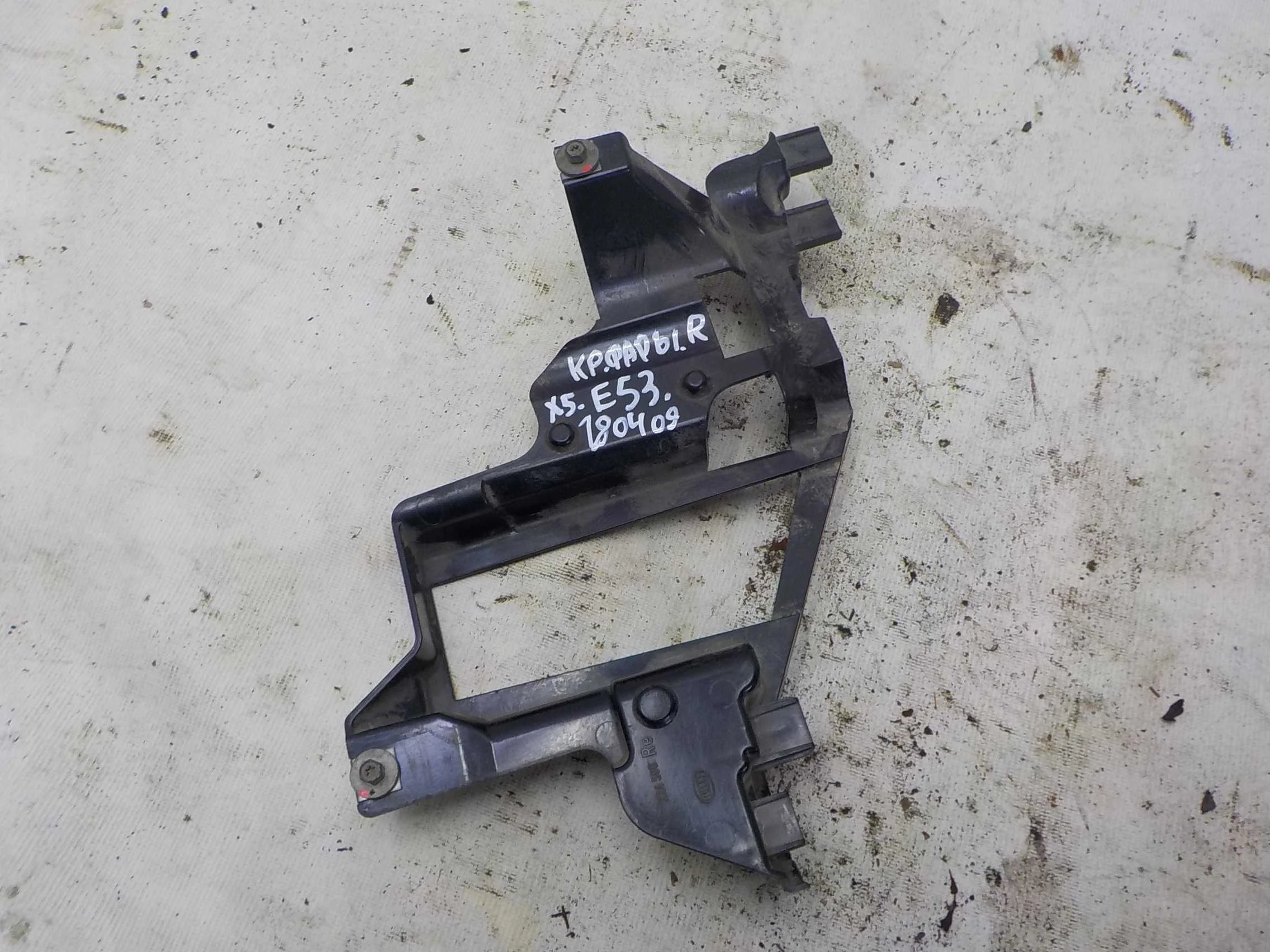 Кронштейн фары BMW X5 E53 (1999—2003)