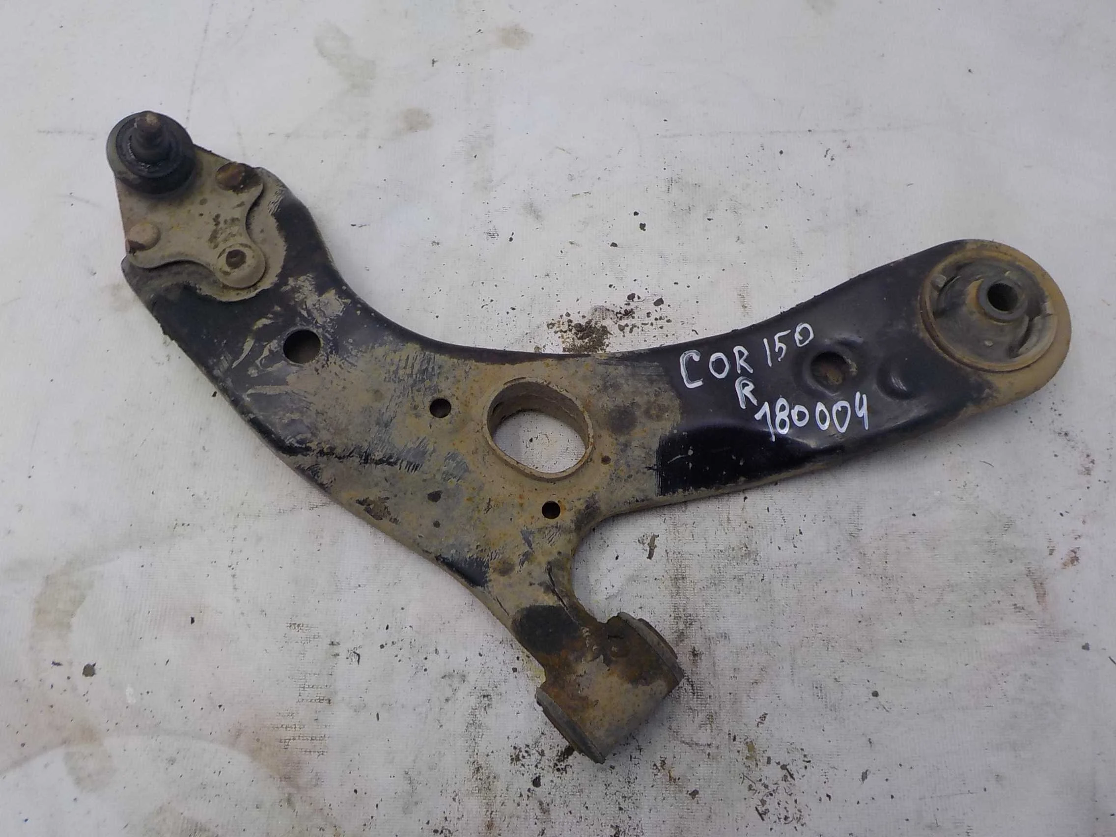 Рычаг Toyota Corolla X (2006—2010) Перед Право