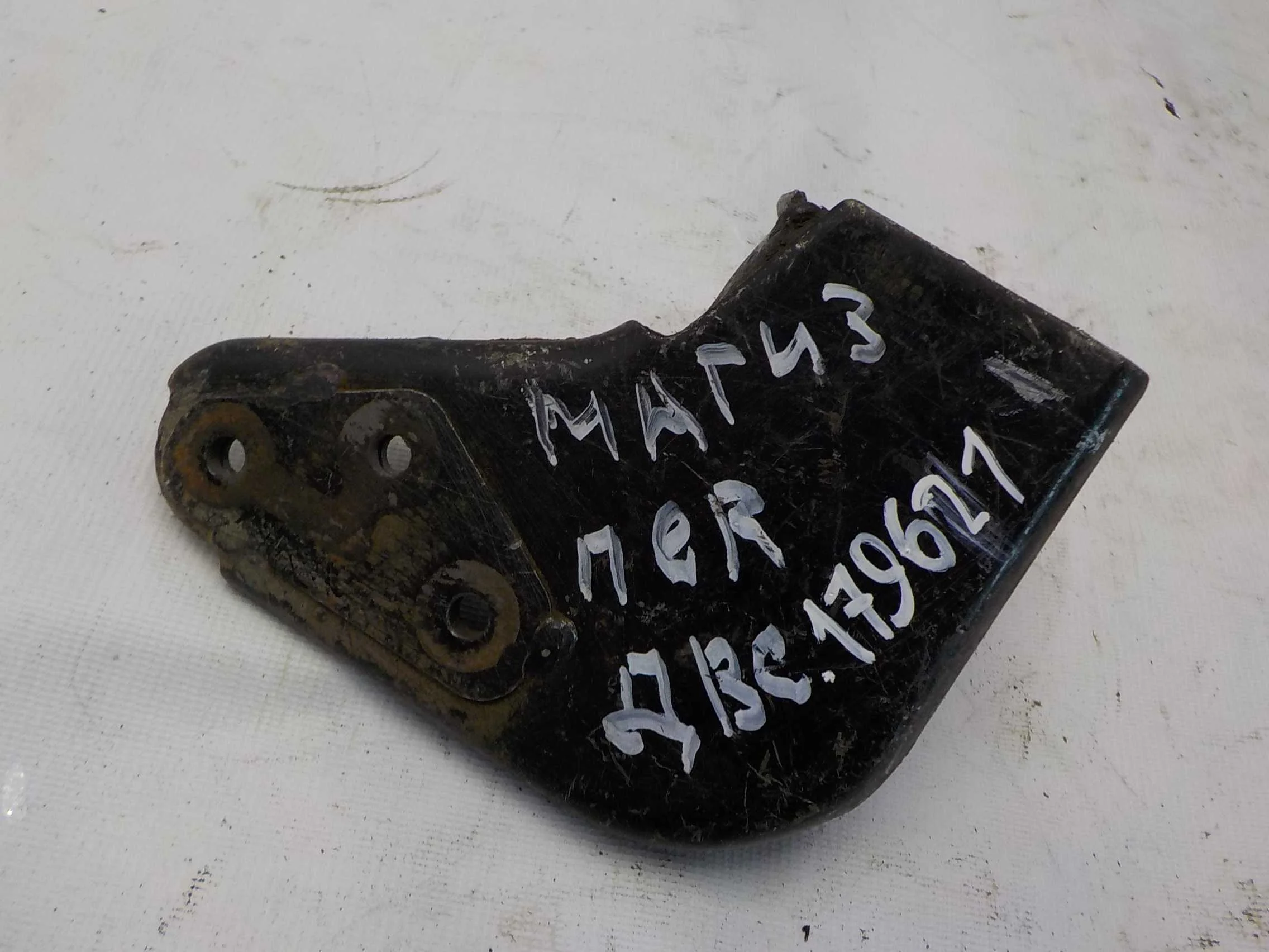 Кронштейн опоры двигателя Daewoo Matiz I рестайлинг (2000—2015) Перед