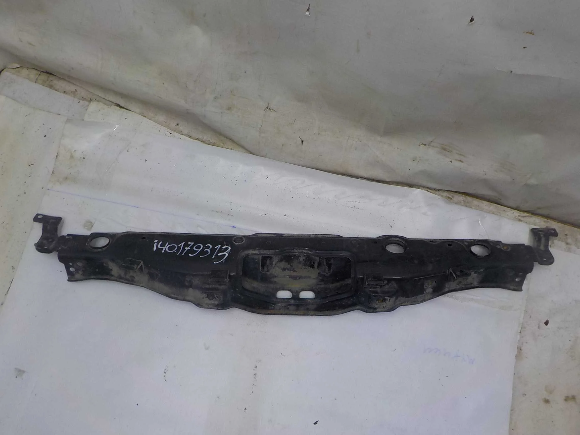 Телевизор Hyundai i40 I (2011—2015)