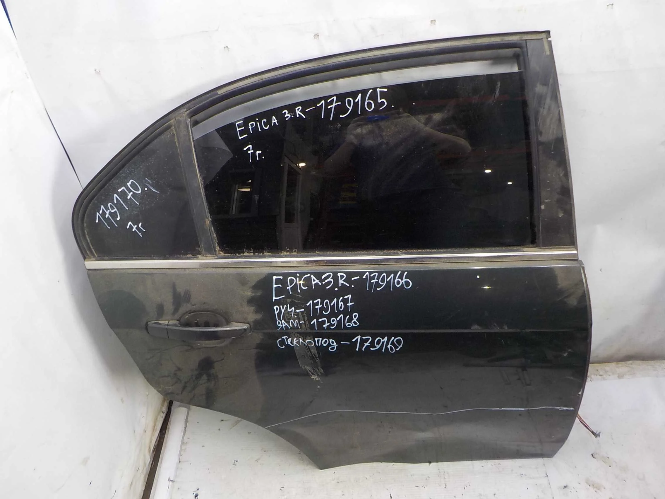 стекло Chevrolet Epica I (2006—2009) Зад Право