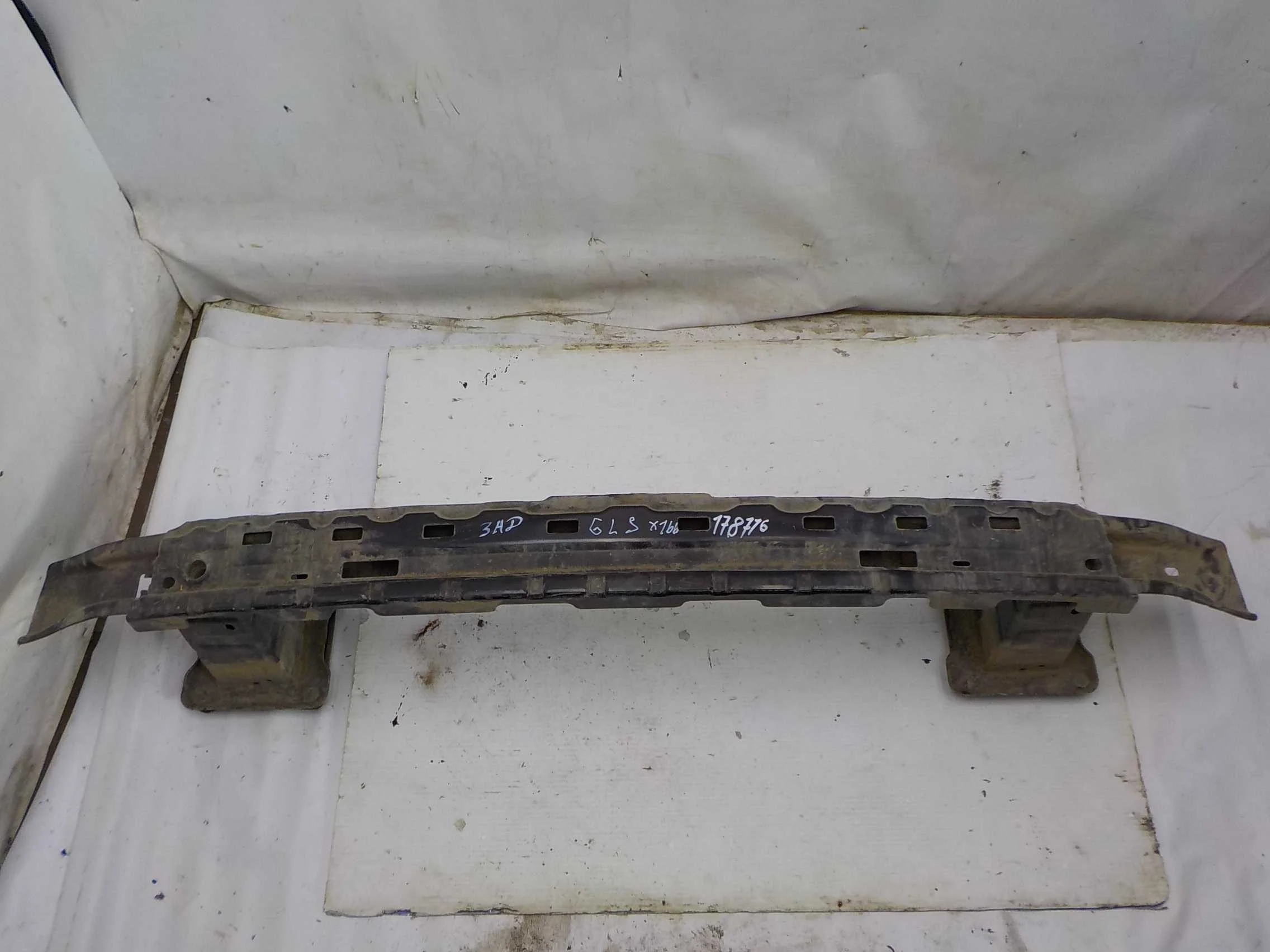 Усилитель бампера Mercedes-Benz M-класс W166 (2011—2015)