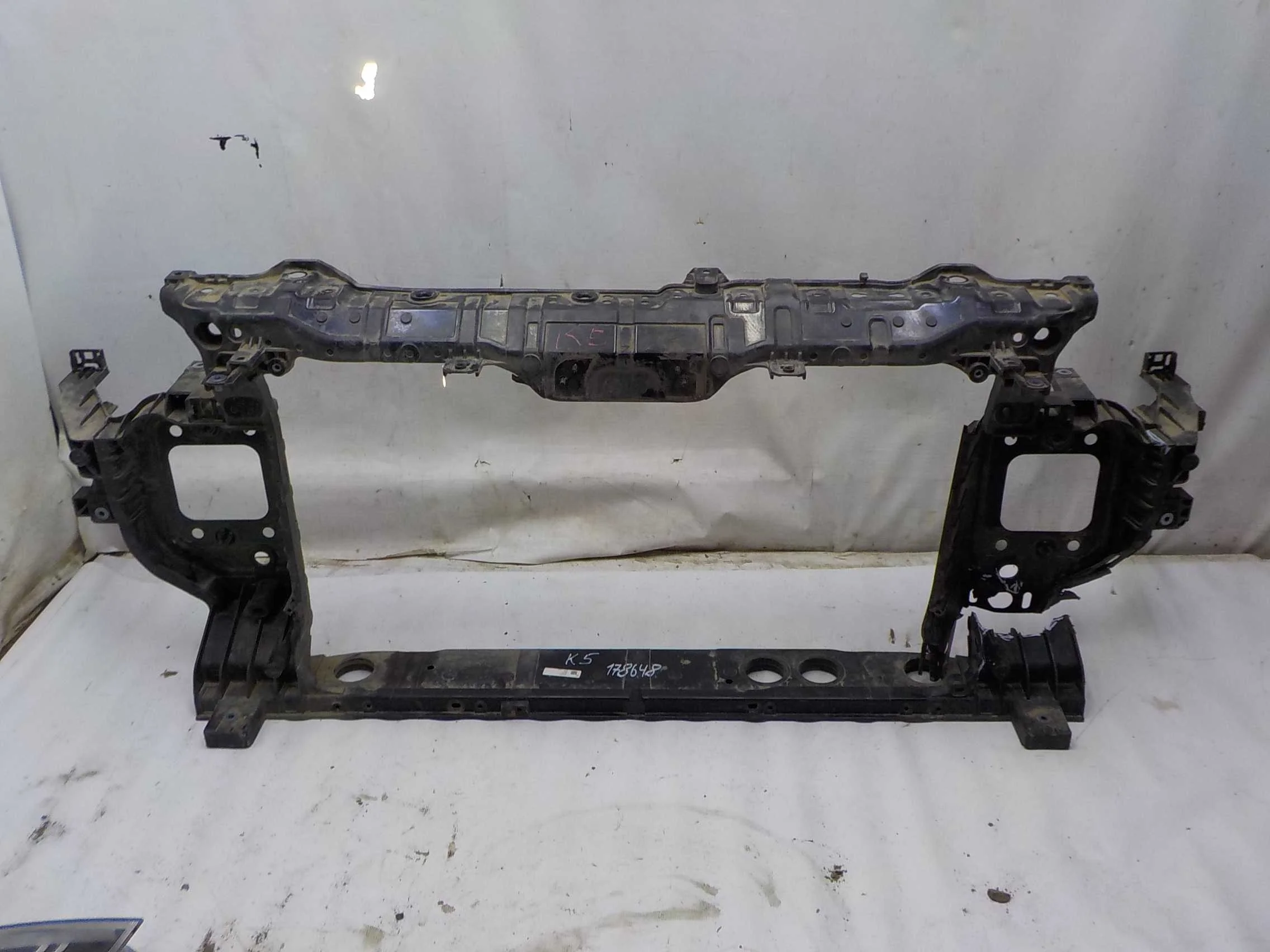 Телевизор Kia K5 III рестайлинг (2023—2025)