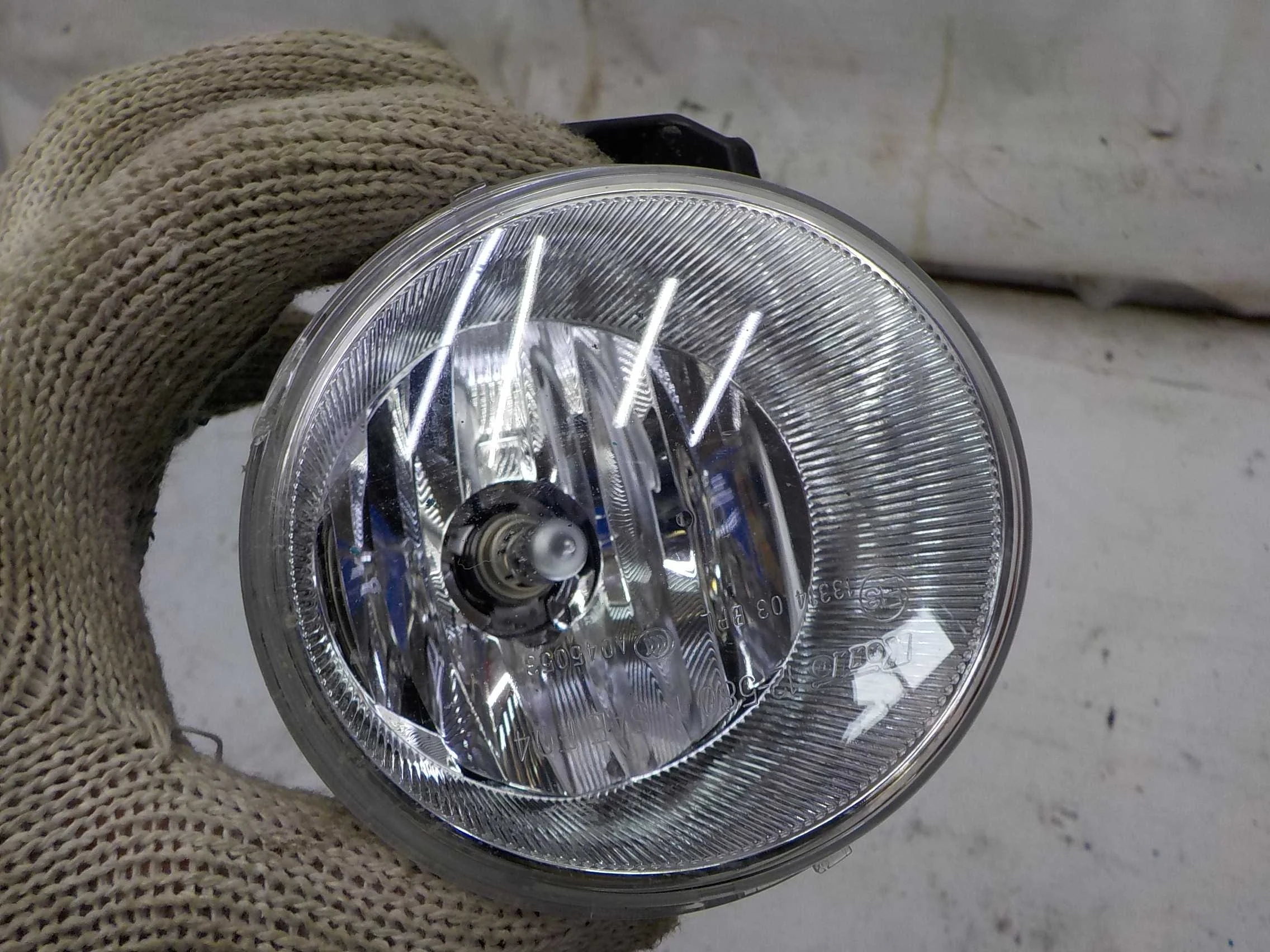 Фара противотуманная Toyota RAV4 IV рестайлинг (2015—2019) Перед Лево