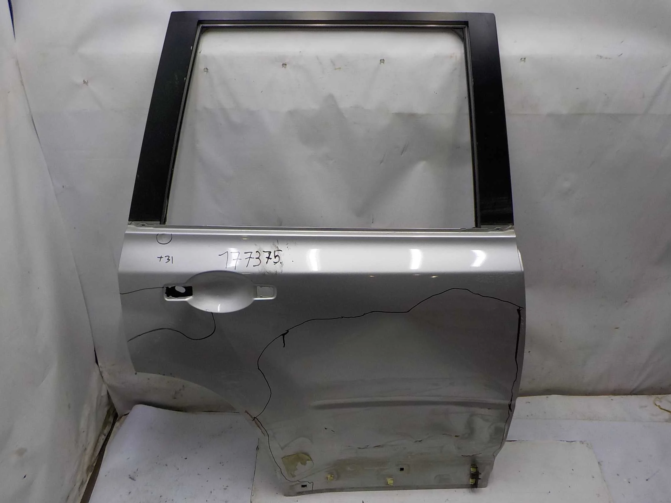 Дверь Nissan X-Trail II рестайлинг (2010—2015) Зад Право