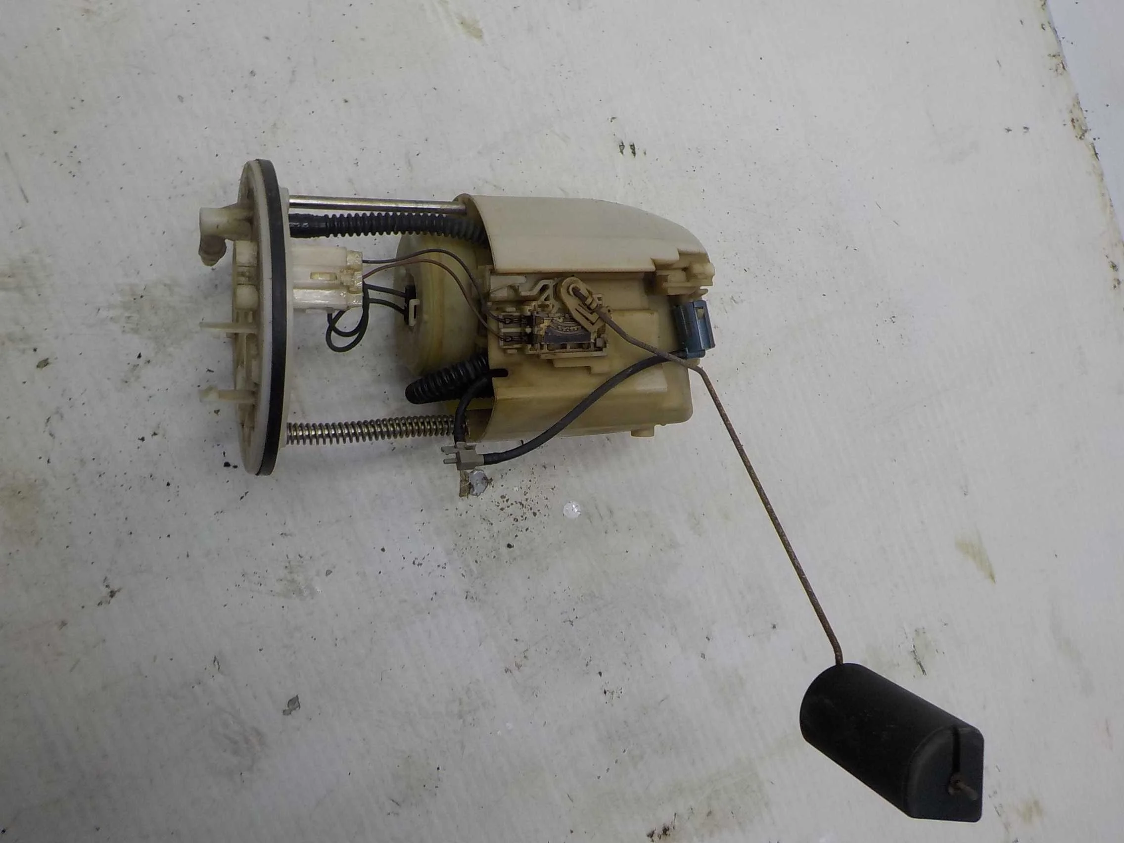 бензонасос Mitsubishi Lancer X (2007—2010)