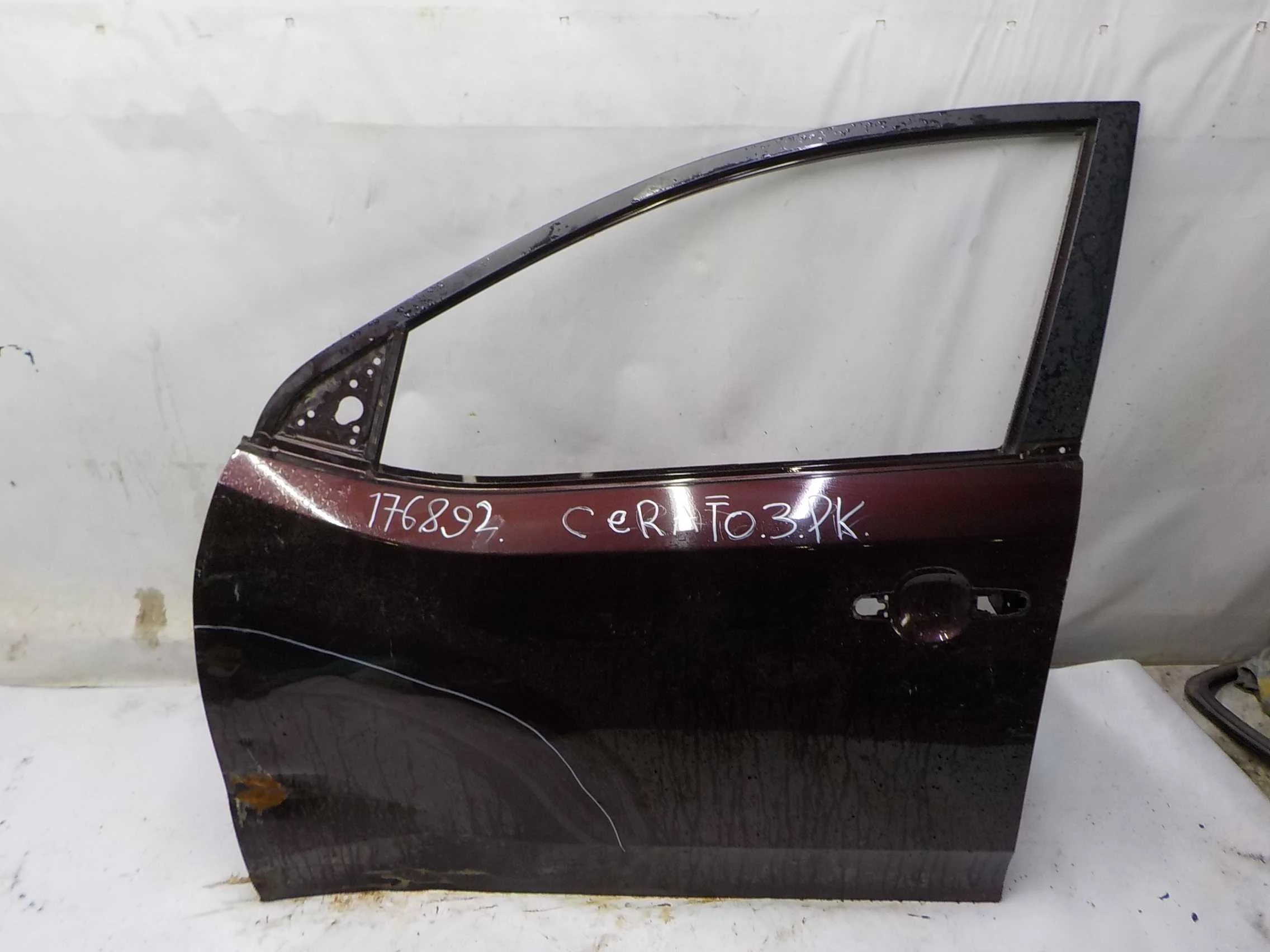 Дверь Kia Cerato II (2008—2013) Перед Лево