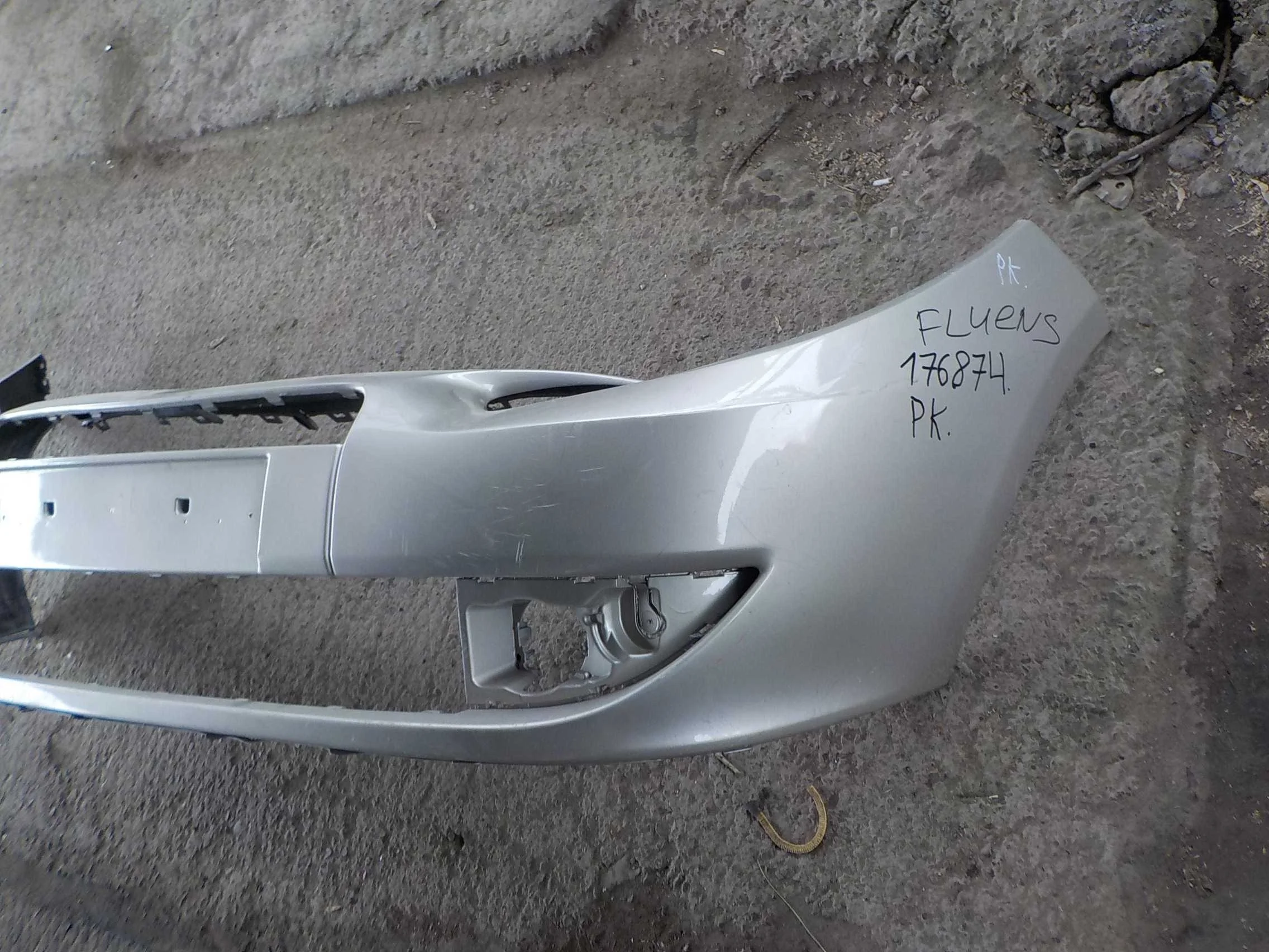 Бампер Renault Fluence I (2009—2013) Перед