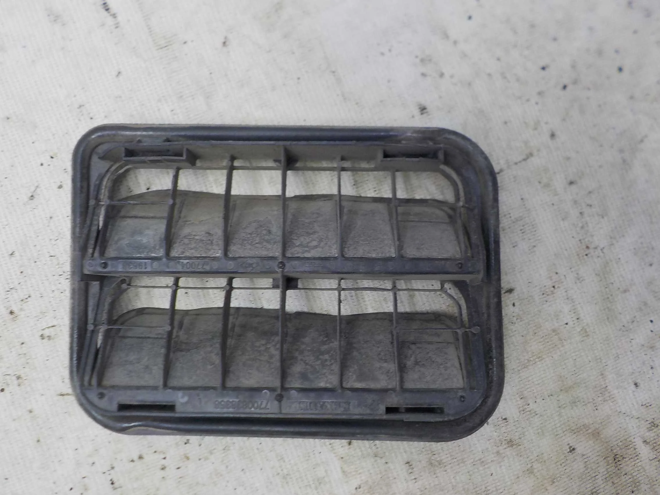 клапан вентиляции Renault Duster II (2017—2025)