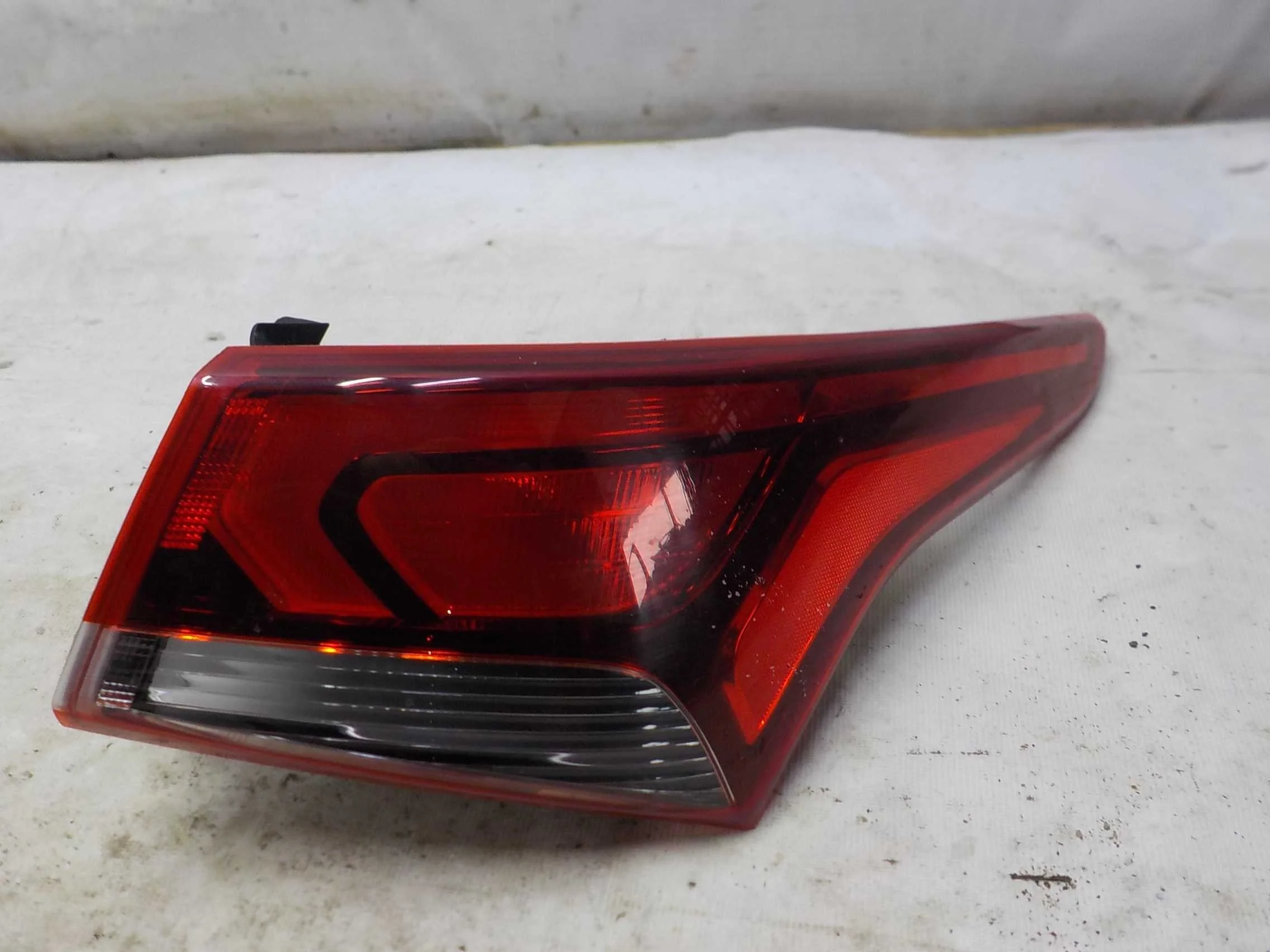 Фонарь Hyundai Solaris II (2017—2020)  Право