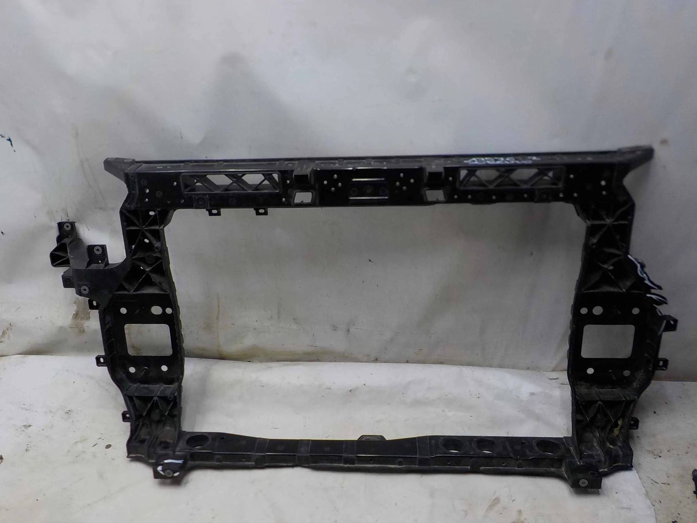 Телевизор Kia Sorento IV (2020—2025)