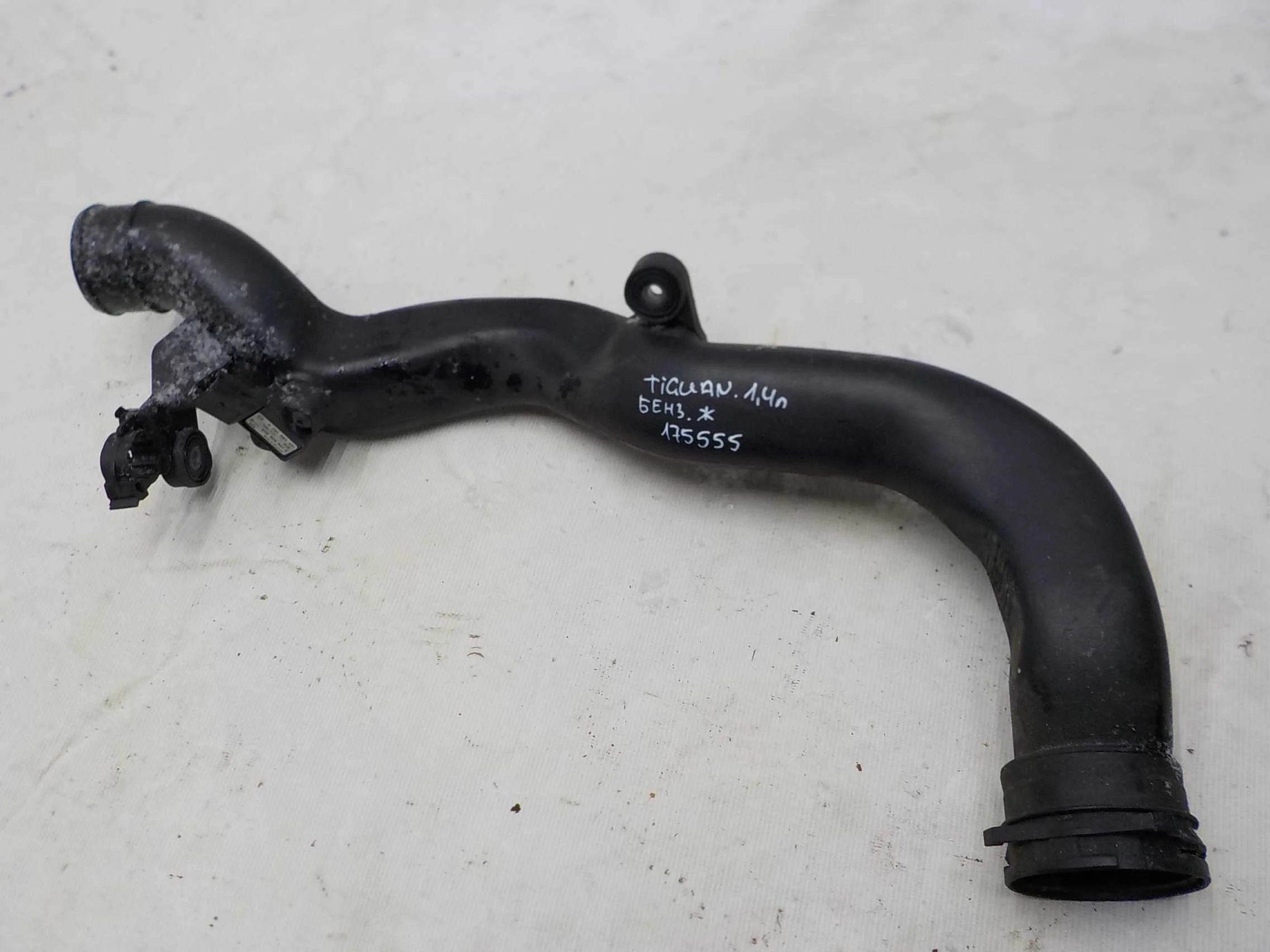 Воздуховод Volkswagen Jetta V (2005—2011)