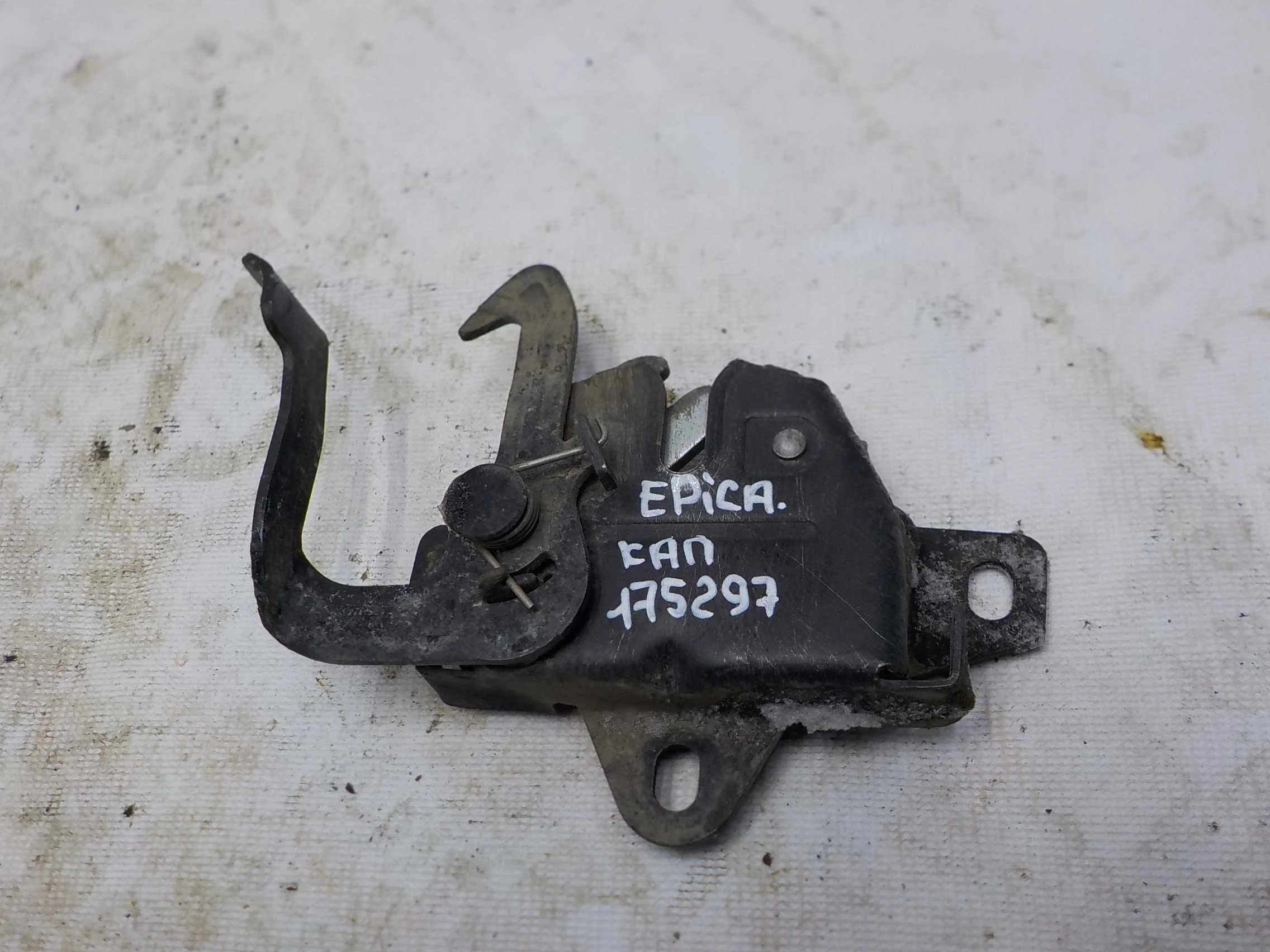 Замок капота Chevrolet Epica I (2006—2009)