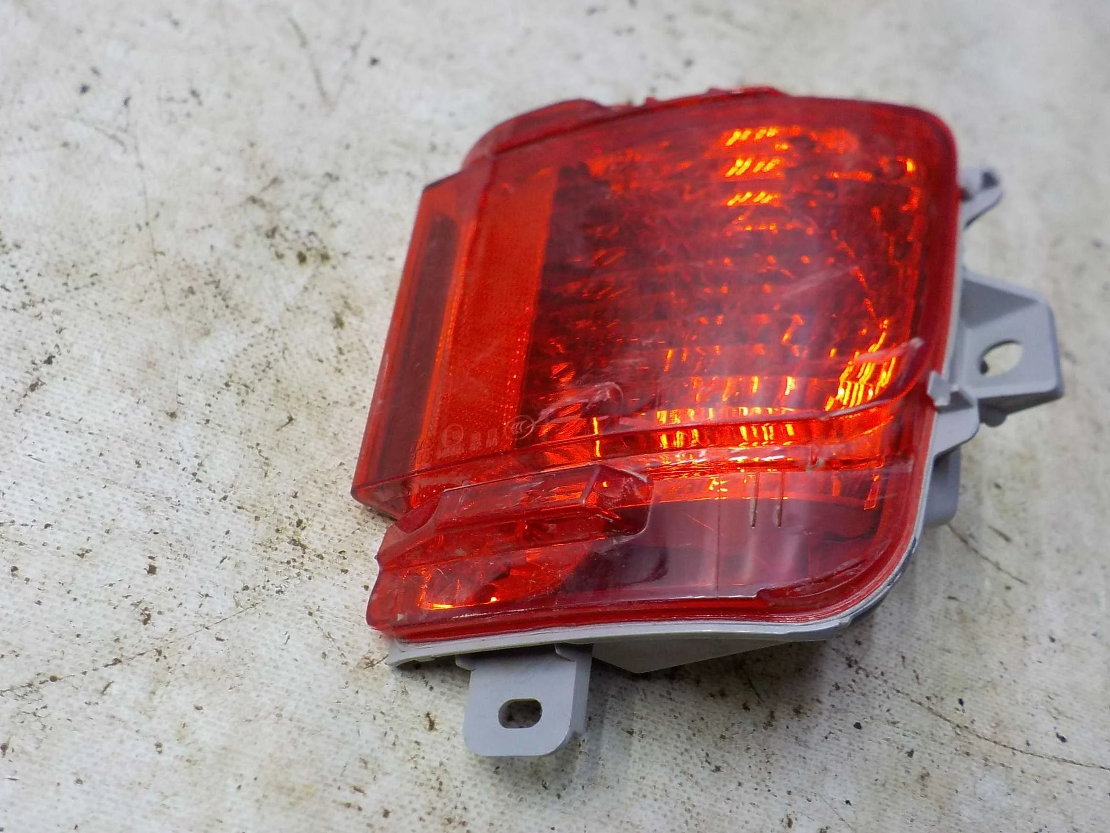 Фонарь Toyota Land Cruiser 200 рестайлинг 2 (2015—2021)  Право