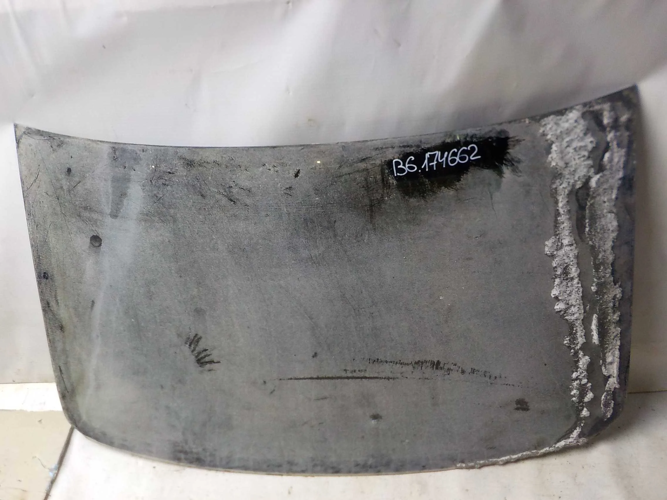 стекло Volkswagen Passat B6 (2005—2010) Зад