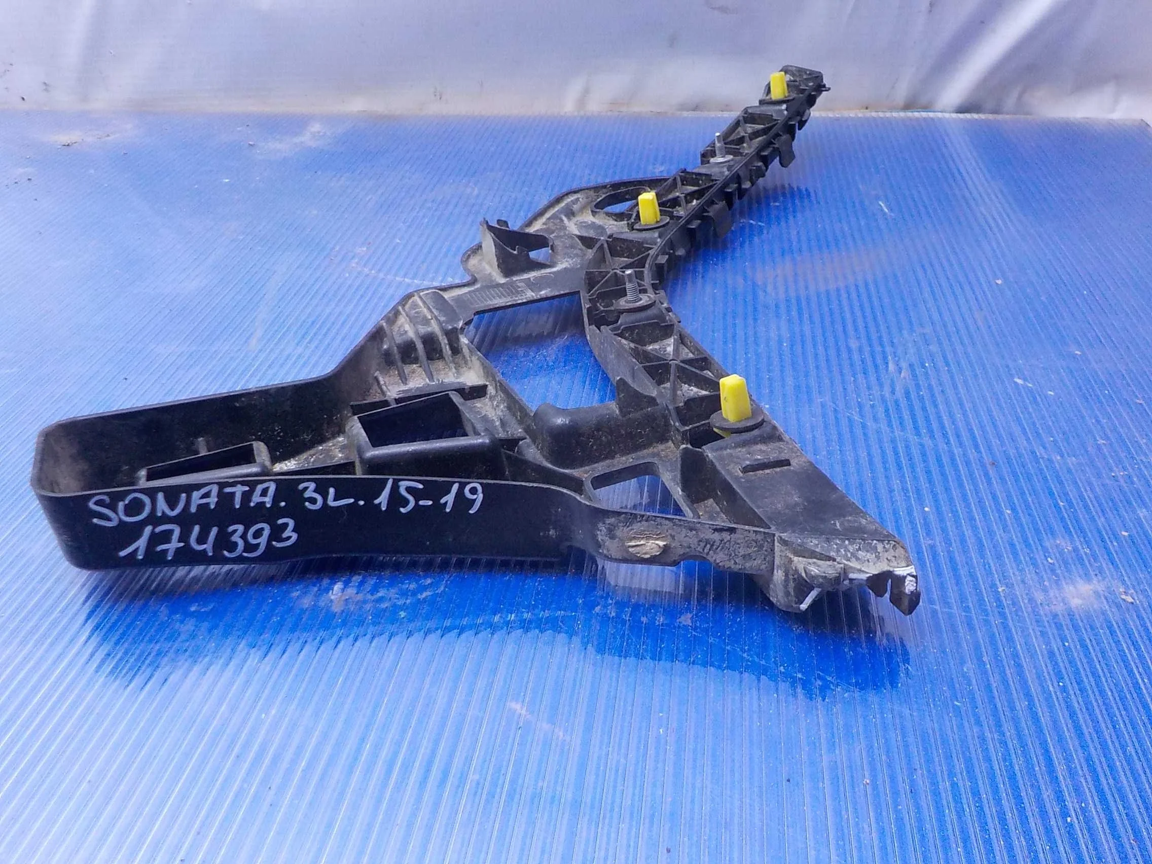 кронштейн бампера Hyundai Sonata VII рестайлинг (2017—2019) Зад Лево