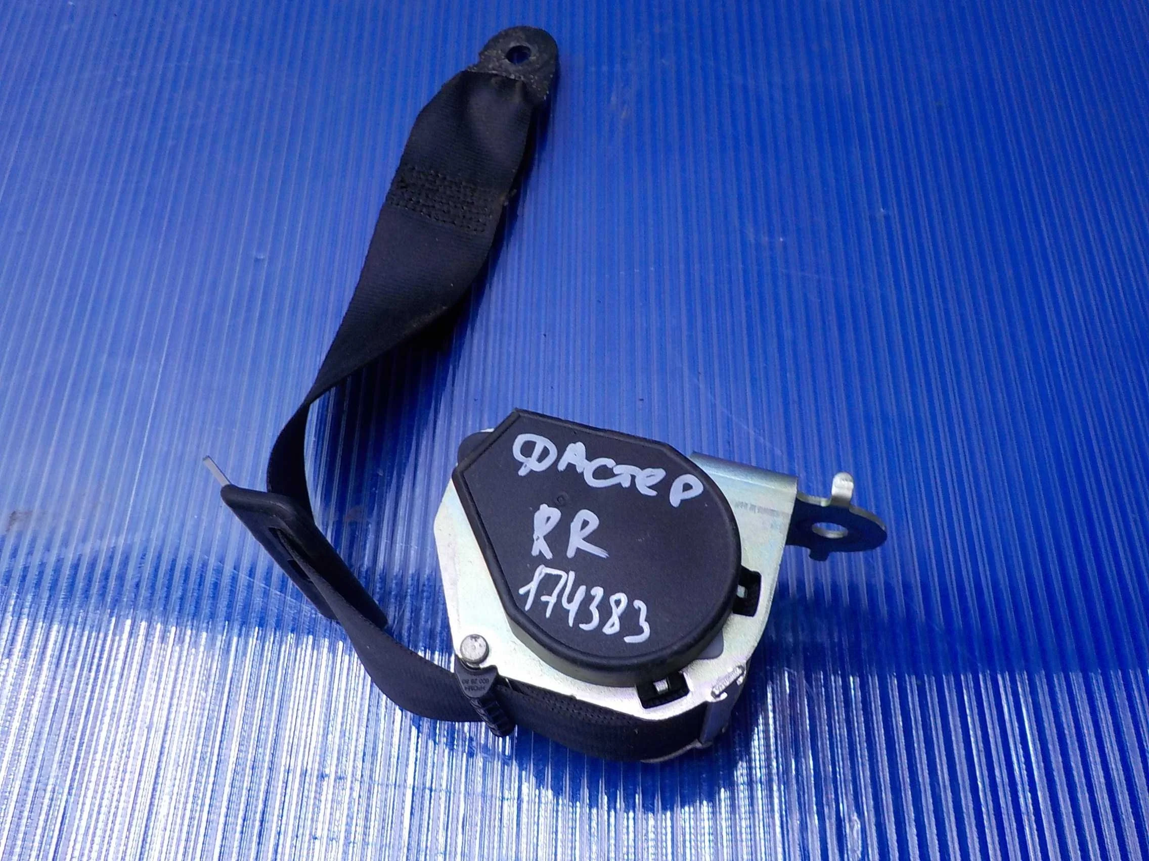 Ремень безопасности Renault Logan I (2004—2009) Зад Право