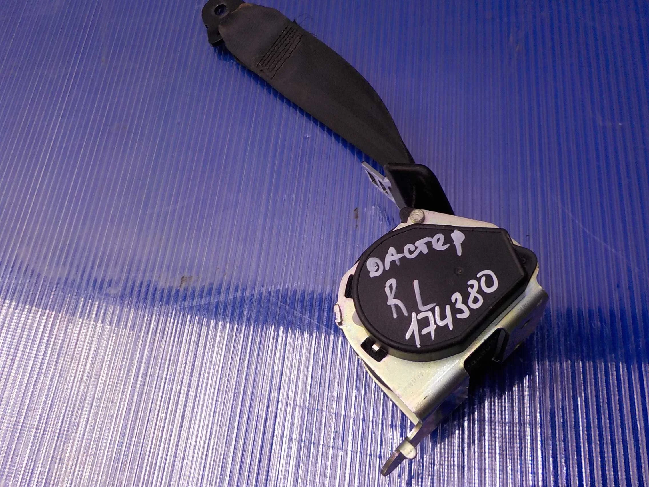 Ремень безопасности Renault Logan I (2004—2009) Зад Лево