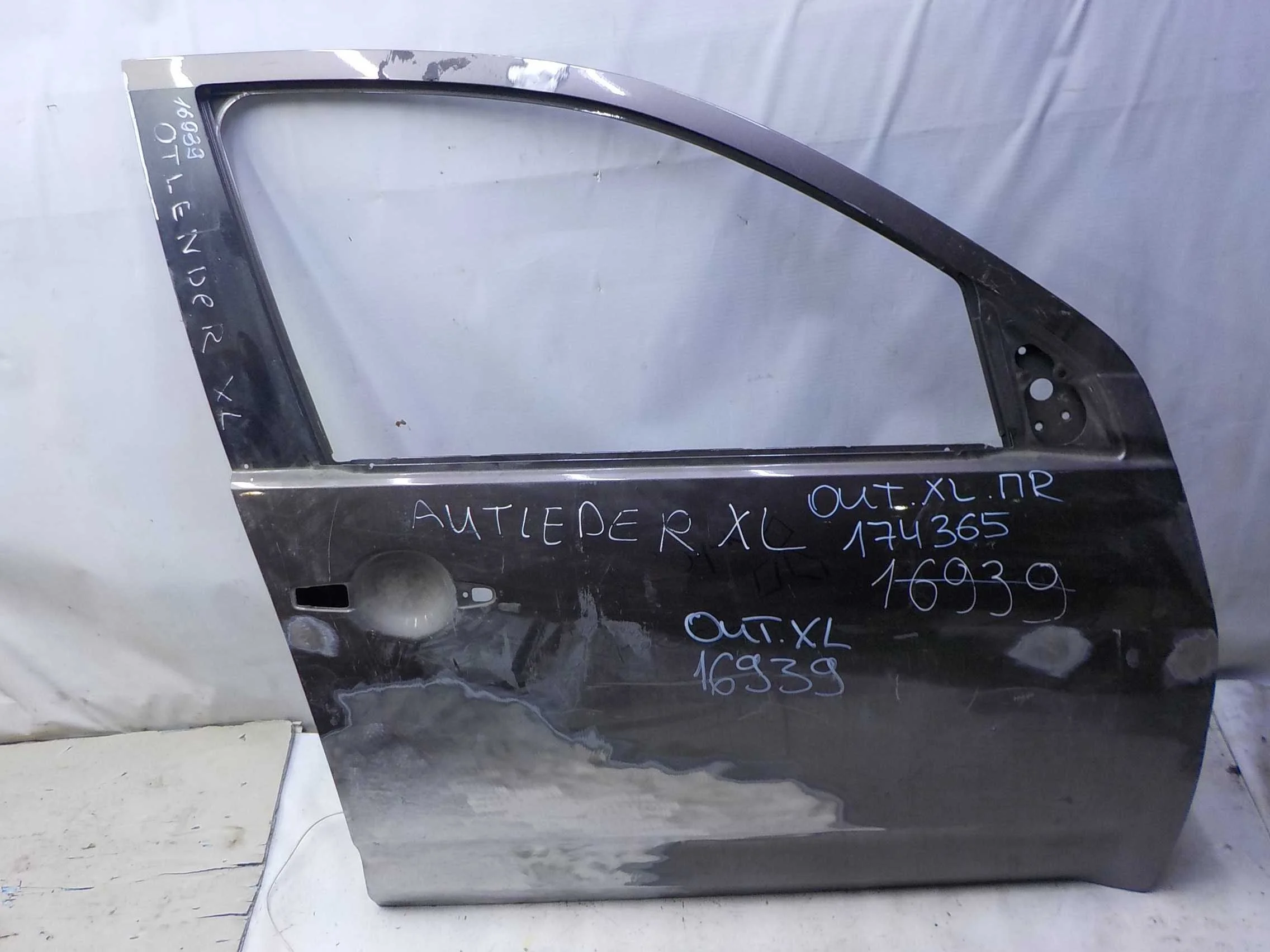 Дверь Mitsubishi Outlander II рестайлинг (2009—2013) Перед Право