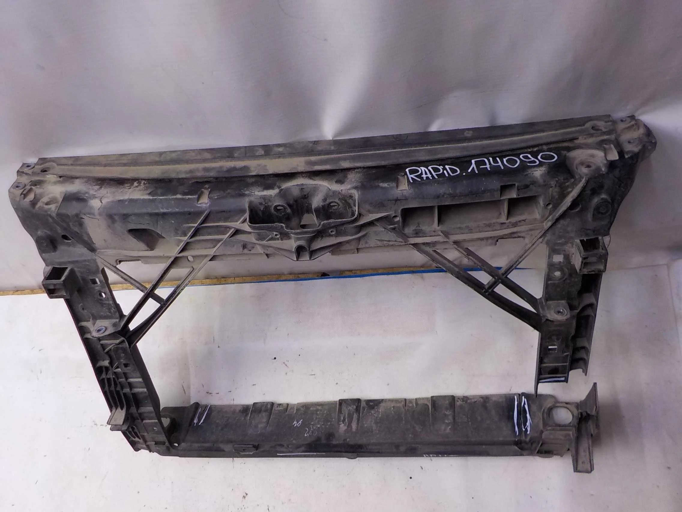 Телевизор Skoda Rapid I (2012—2017)